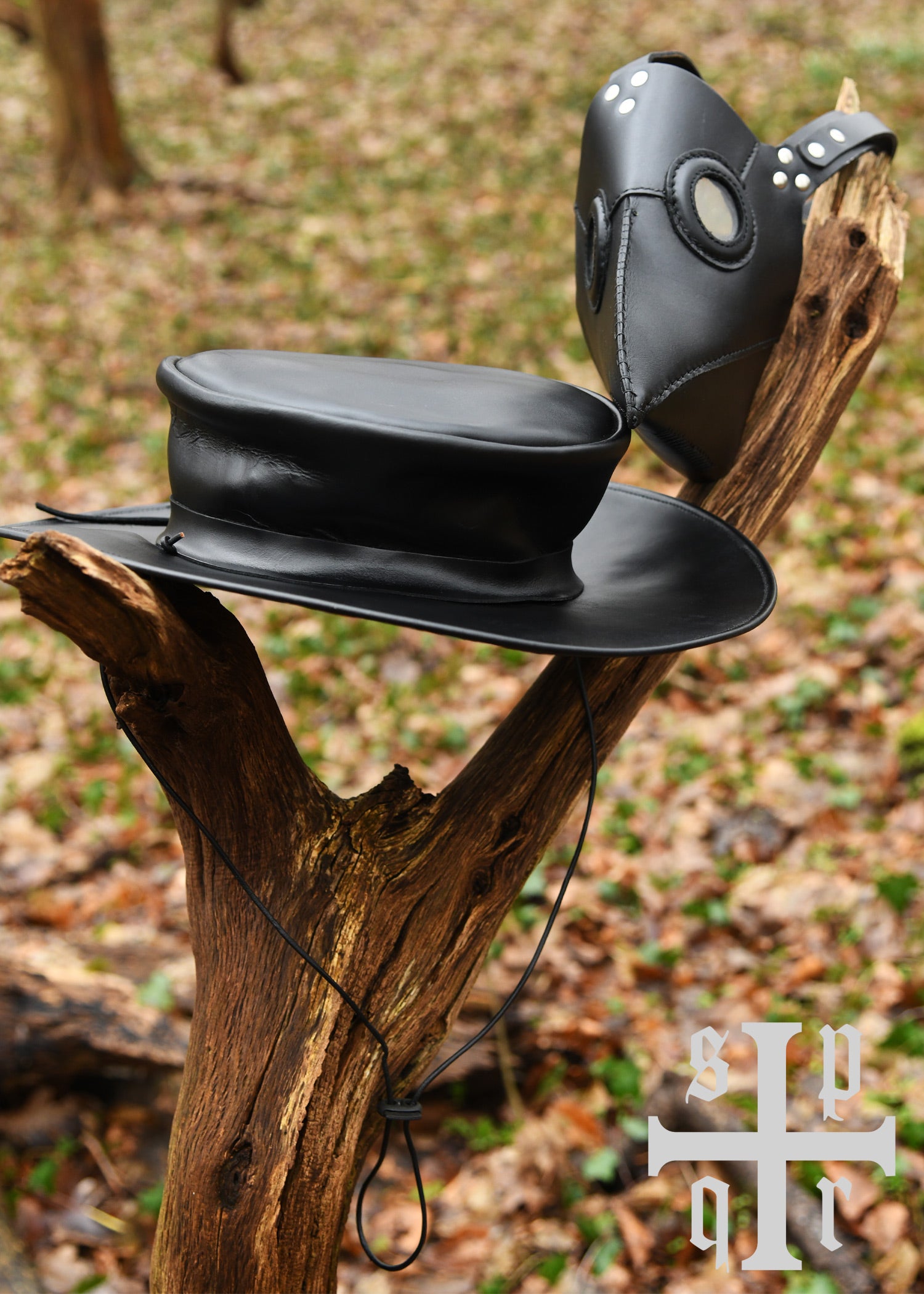 Imagen única de: Set Doctor De La Plaga - Máscara Y Sombrero De Cuero