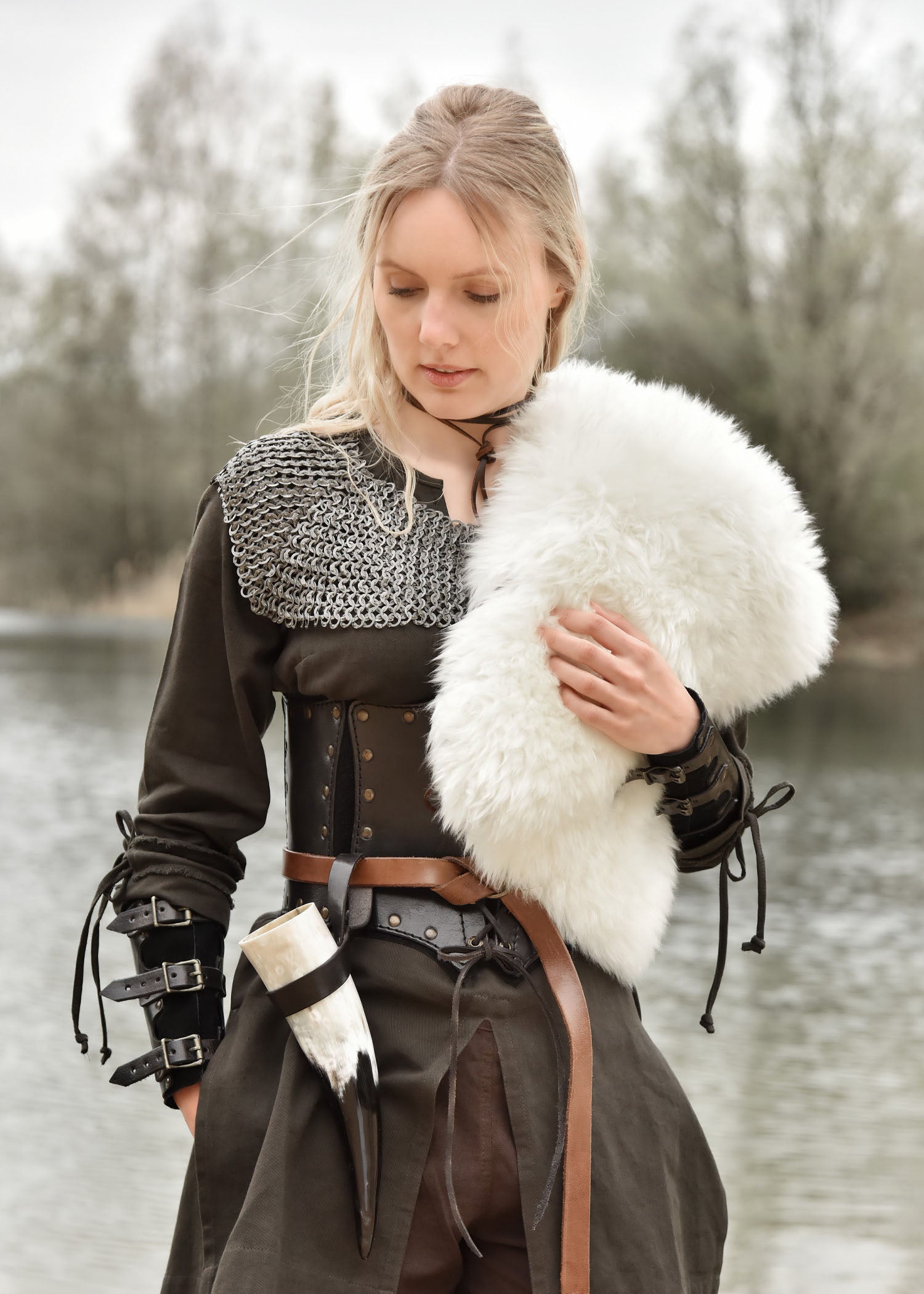 Imagen única de: Piel De Hombro De Piel De Cordero, Blanca