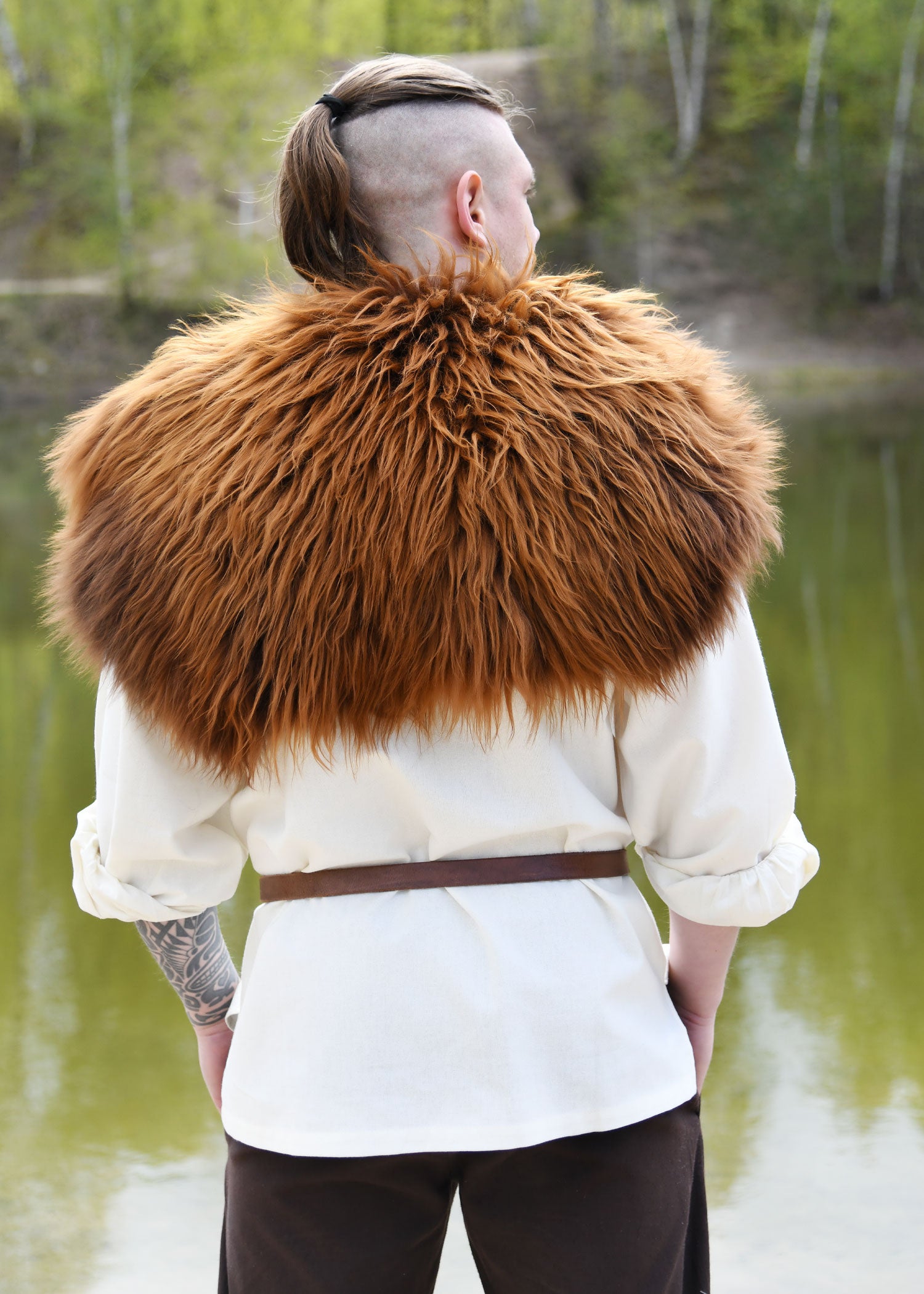 Imagen única de: Piel De Hombro Hecha De Piel De Caracol Nordland, Marrón Óxido