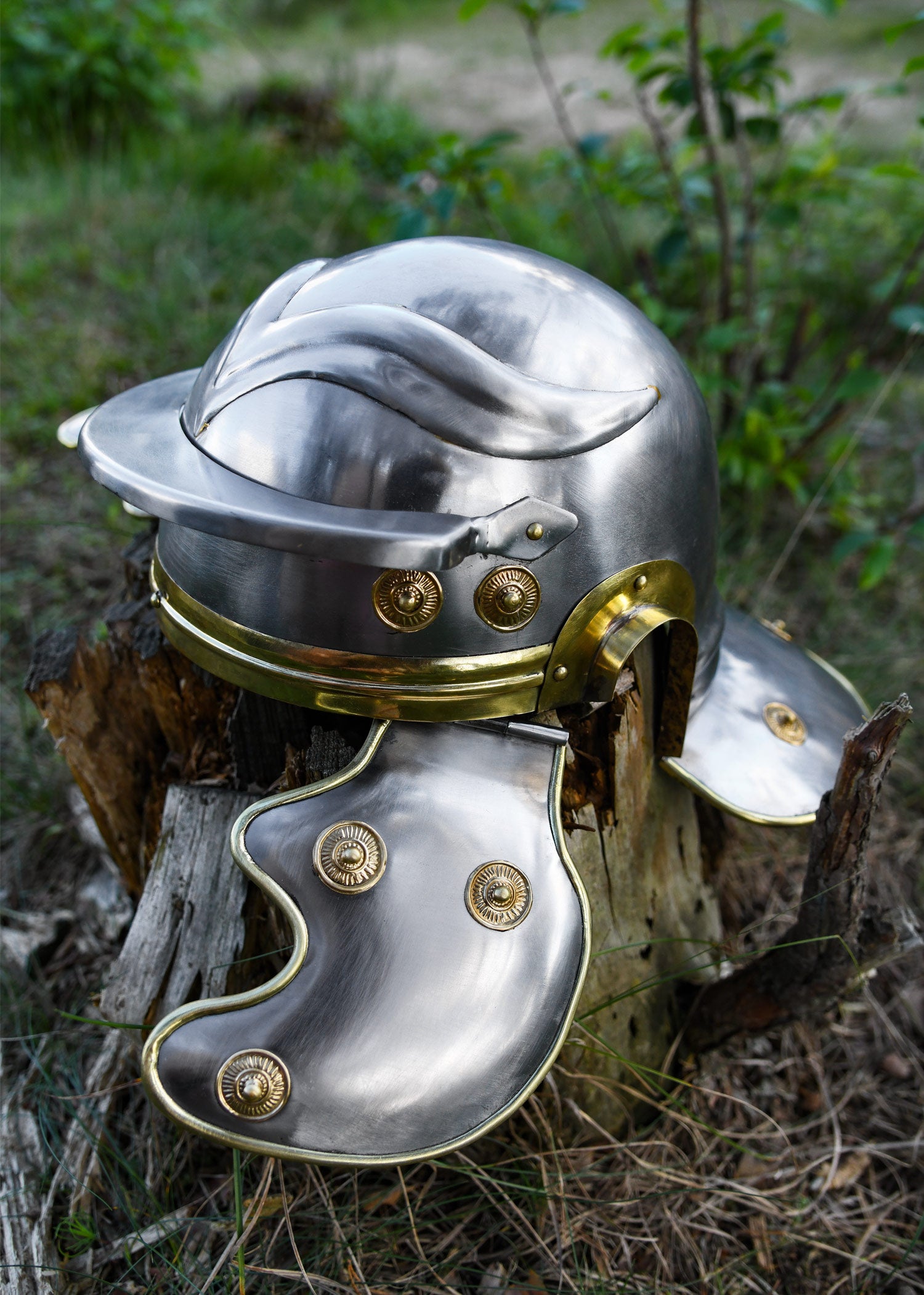 Imagen única de: Casco De Legionario Romano
