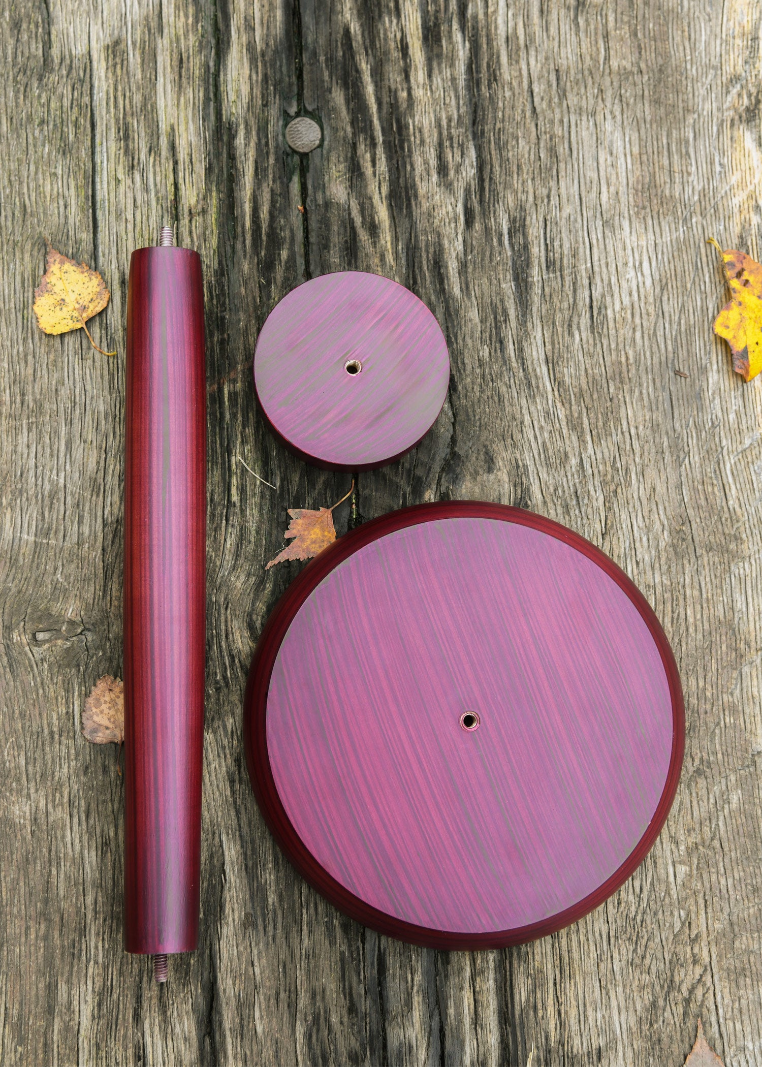 Imagen única de: Soporte Para Casco De Madera Con Placa Base Redonda