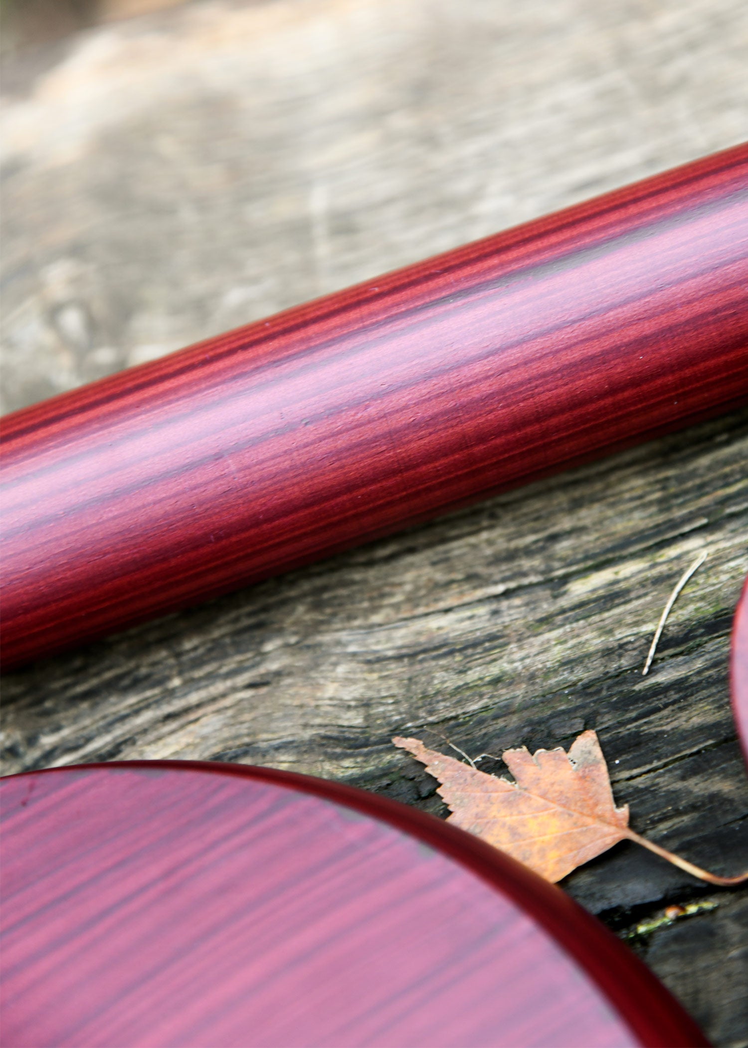 Imagen única de: Soporte Para Casco De Madera Con Placa Base Redonda