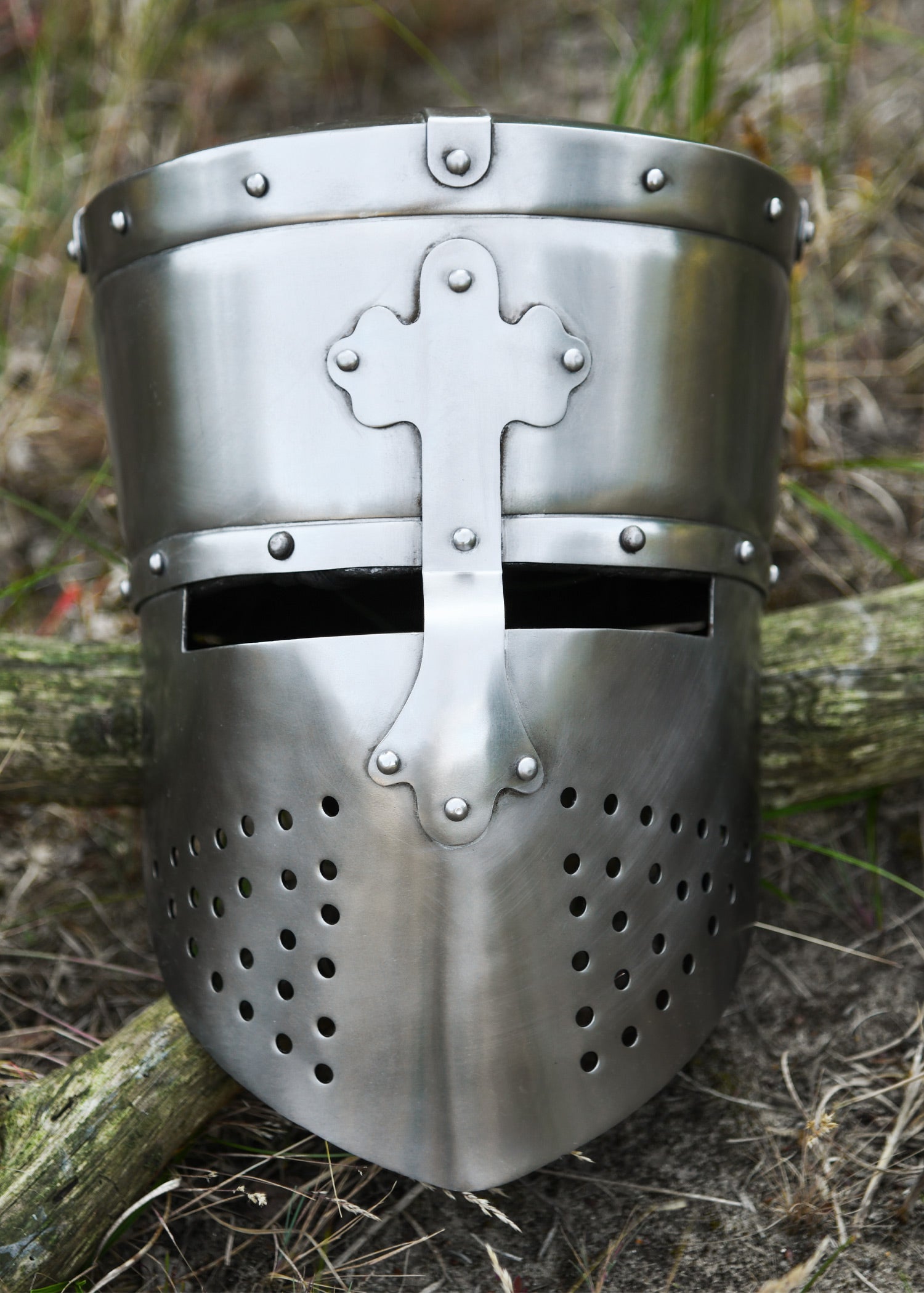 Imagen única de: Casco Cruzado, Casco Templario, Ca. 1200, Acero De 1,6 Mm