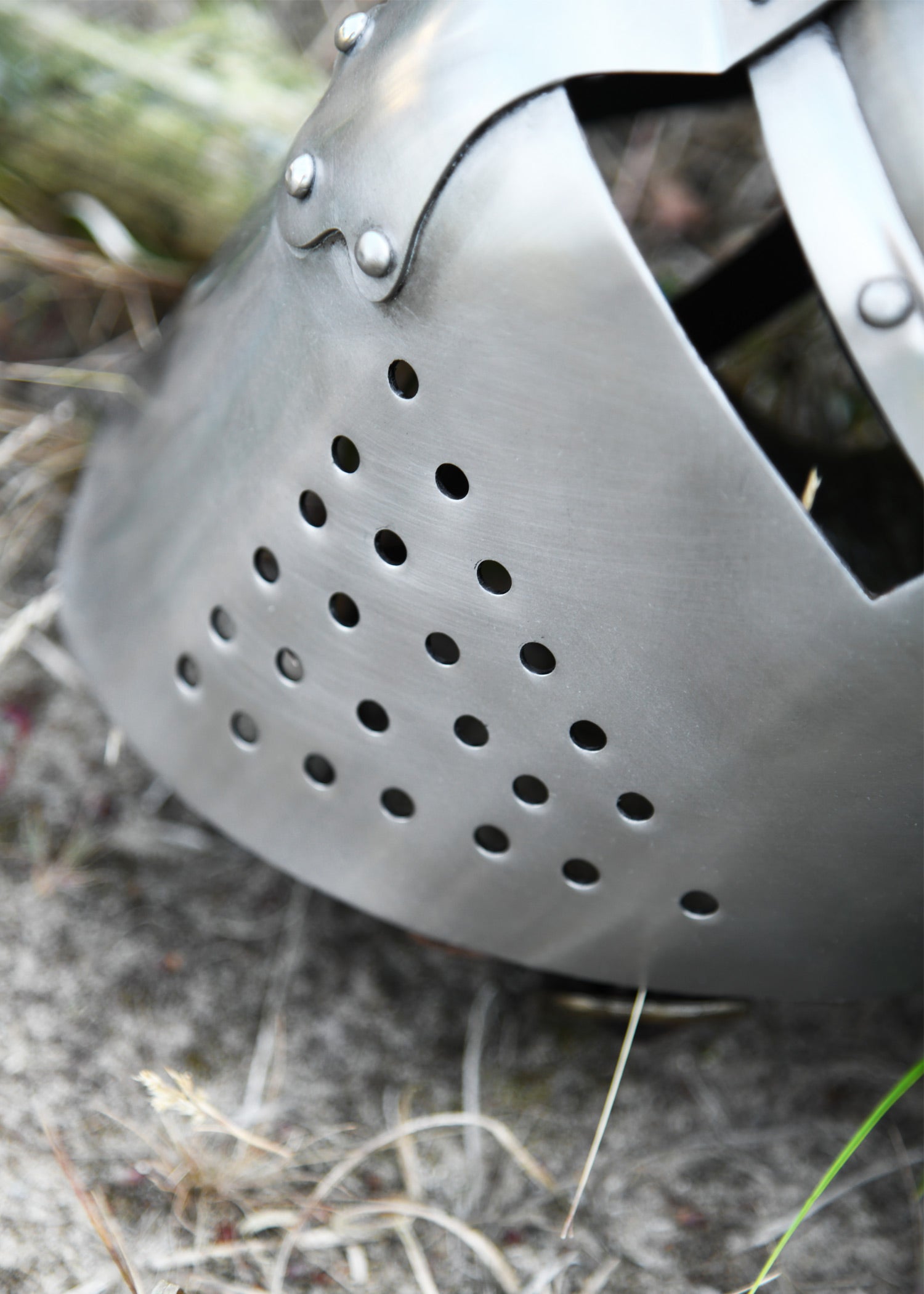 Imagen única de: Casco Cruzado, Casco Templario, Ca. 1200, Acero De 1,6 Mm