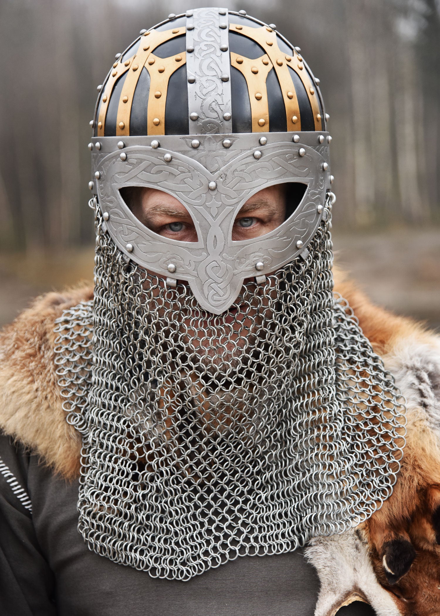 Imagen única de: Casco Vikingo Con Gafas, Spangenhelm Con Fuente