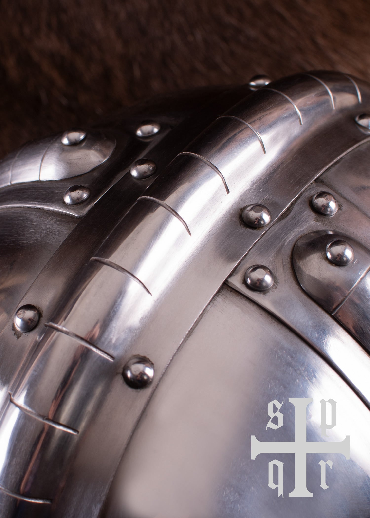 Imagen única de: Casco De Anteojos De La Época Vendel Y Época Vikinga.