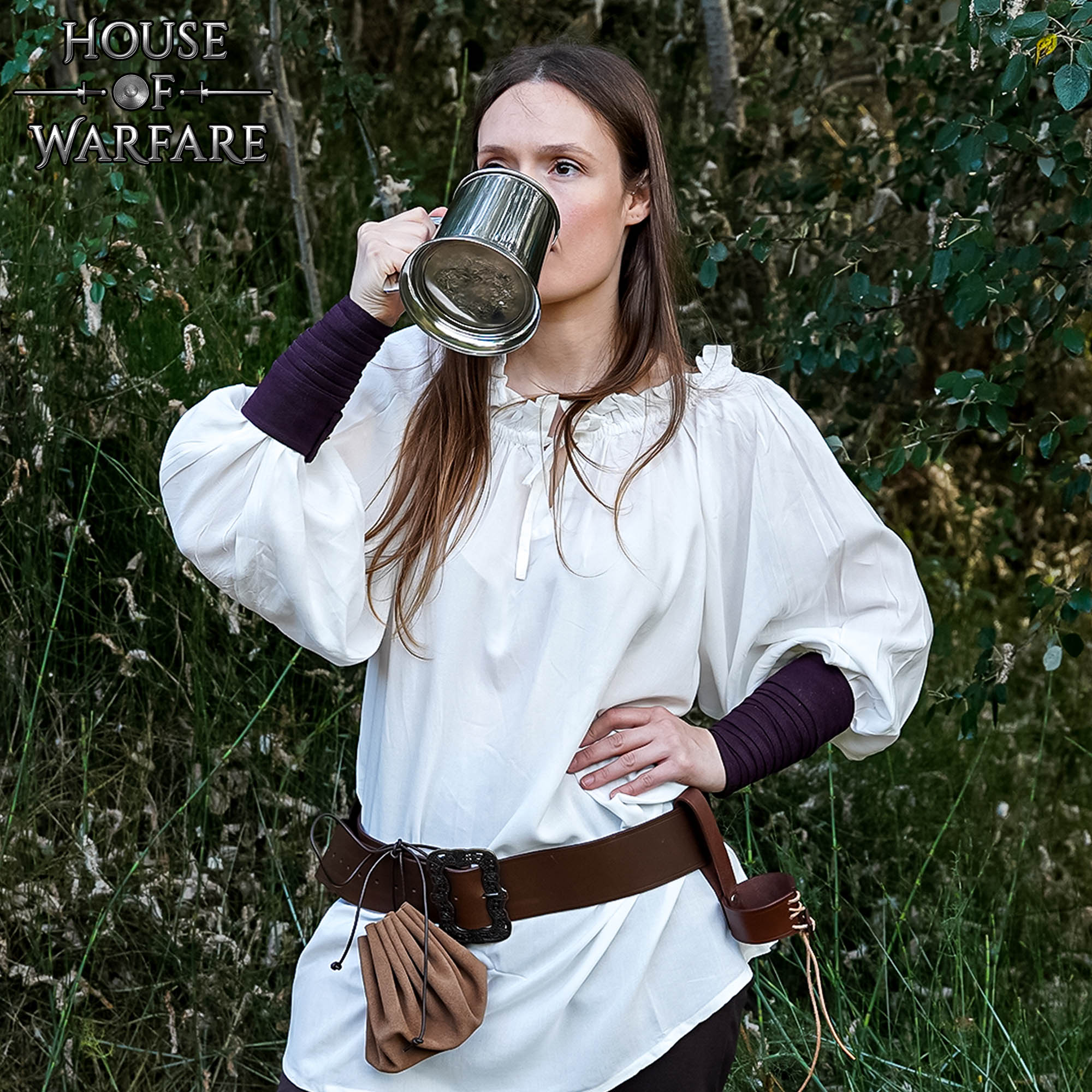 Imagen única de: Jarra Medieval de Acero Pulido - 4,5 Pulgadas, 660 Ml de Capacidad