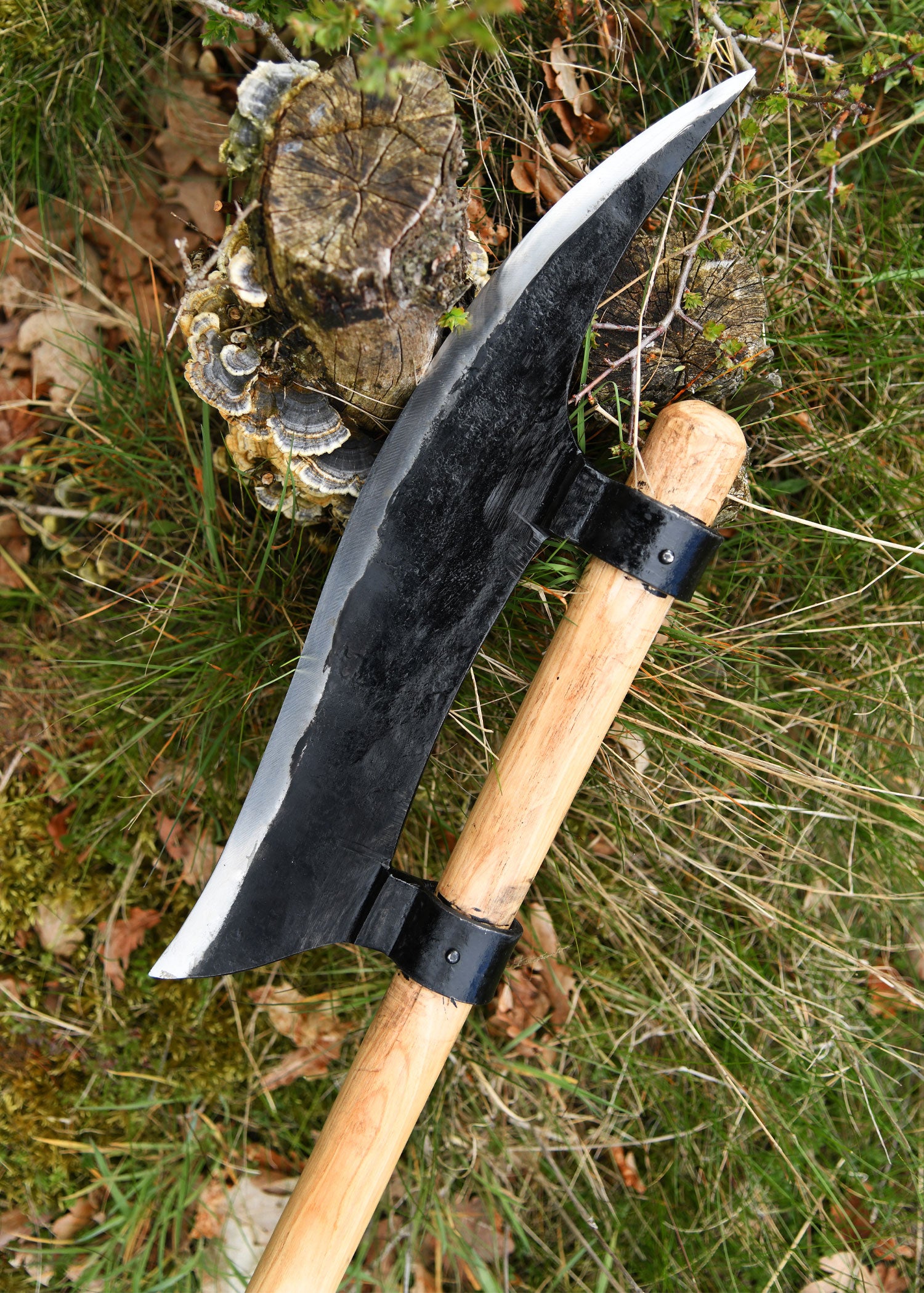 Imagen única de: Alabarda Con Asta