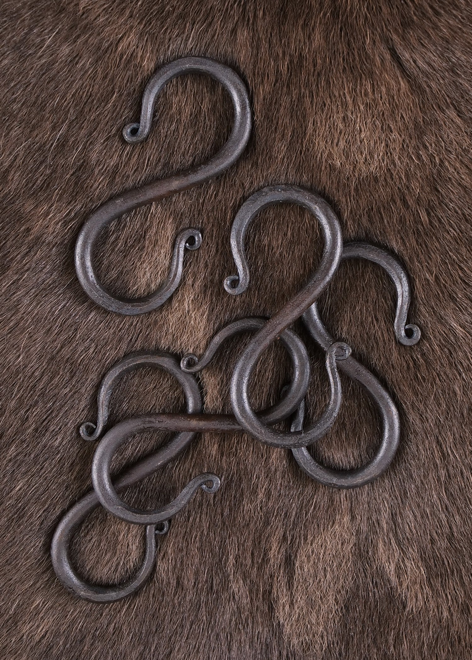 Ganchos En S De Hierro Forjado Pequeños (Paquete De 5) - Tienda Medieval.