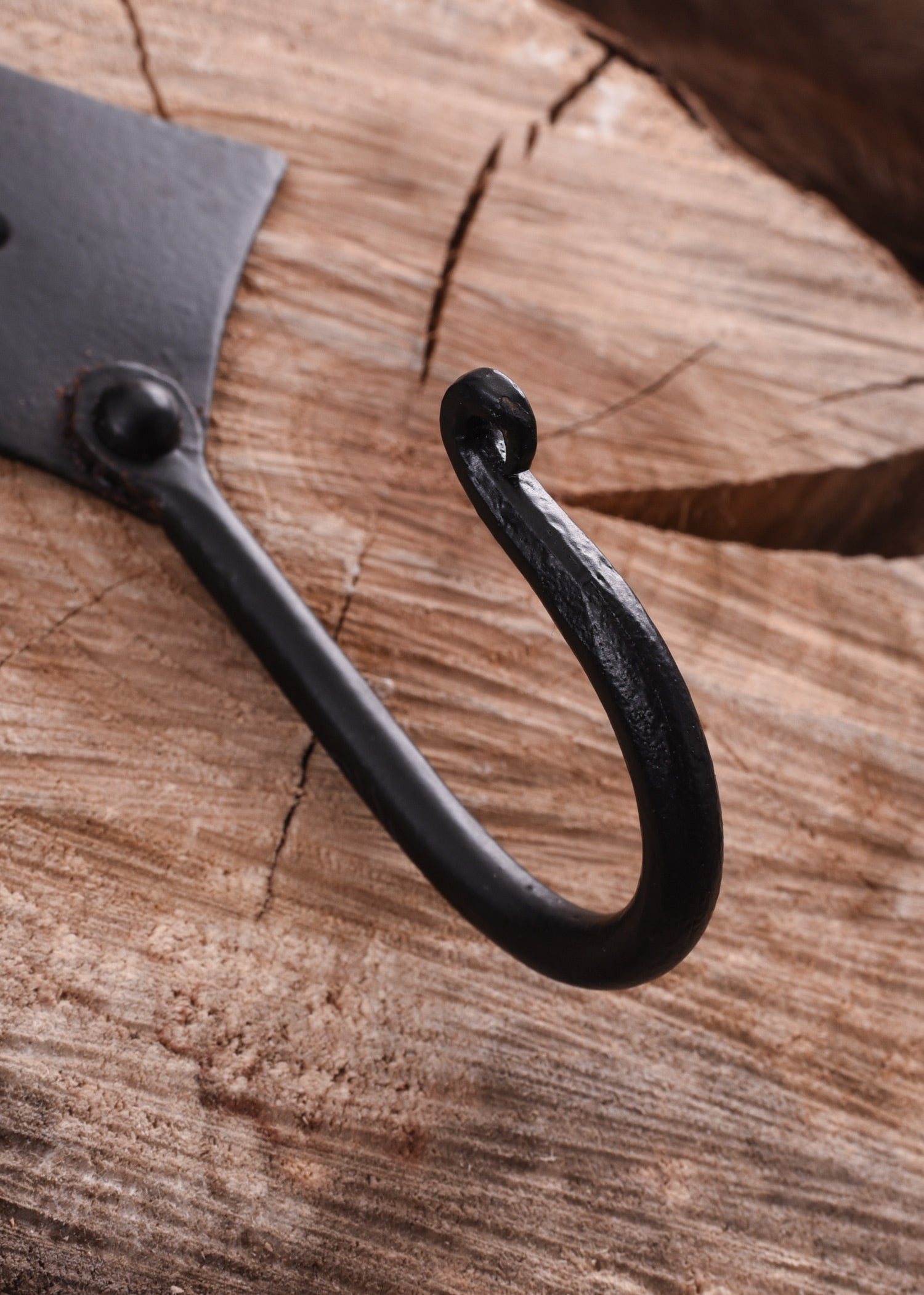 Imagen única de: Gancho De Pared, Forjado A Mano.