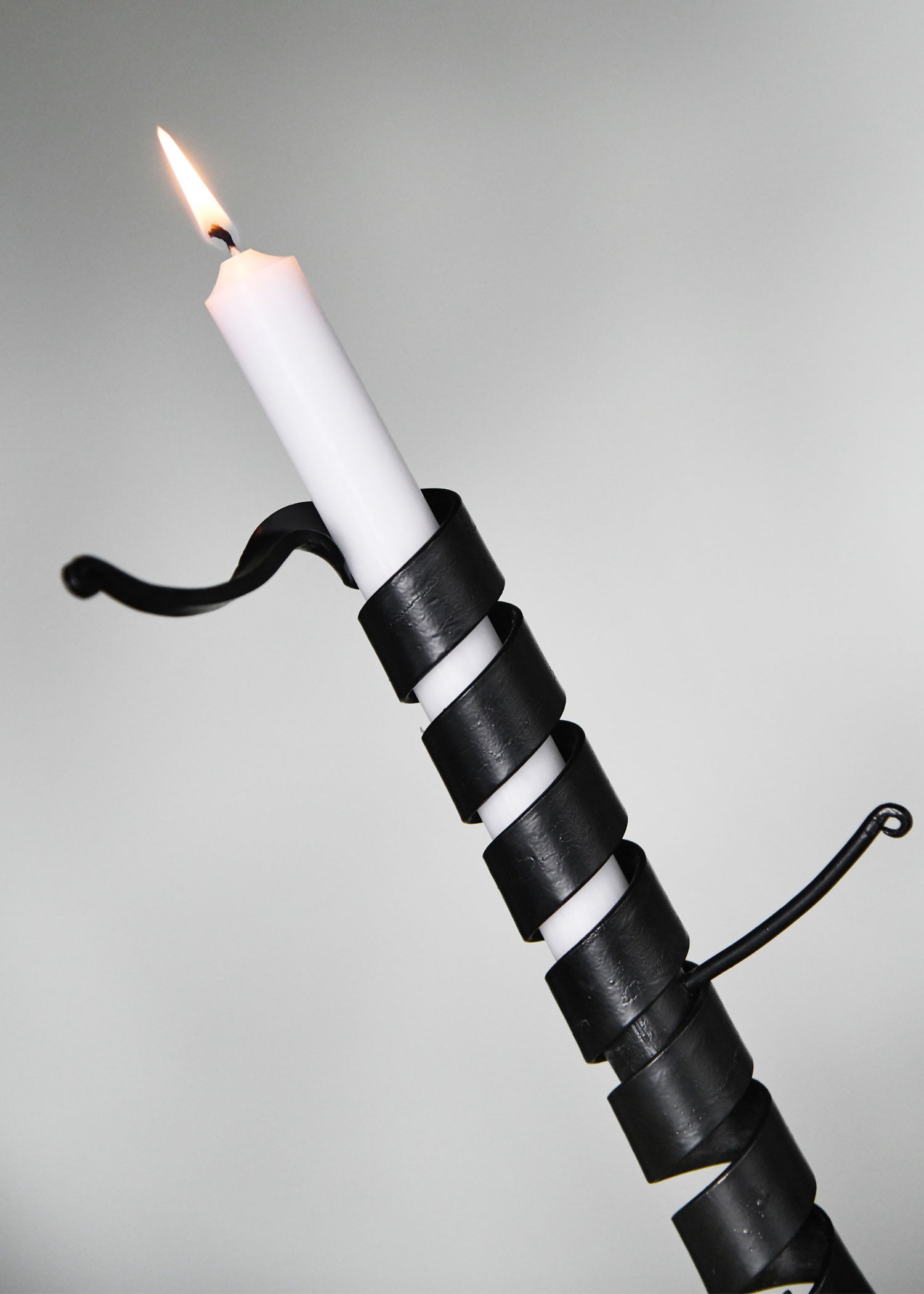 Imagen única de: Candelabro Regulable En Altura