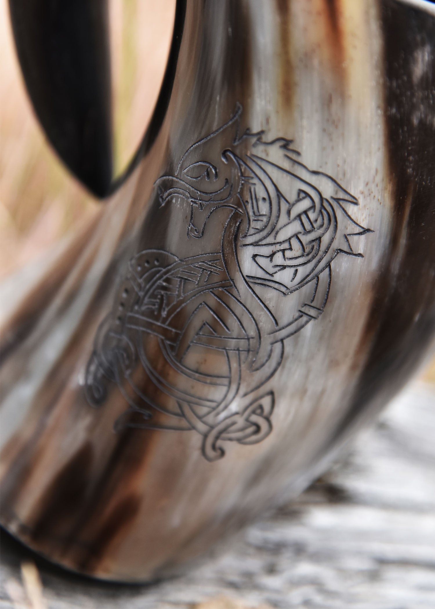 Imagen única de: Jarra De Cerveza Hecha De Cuerno - Fenrir, El Lobo Nórdico