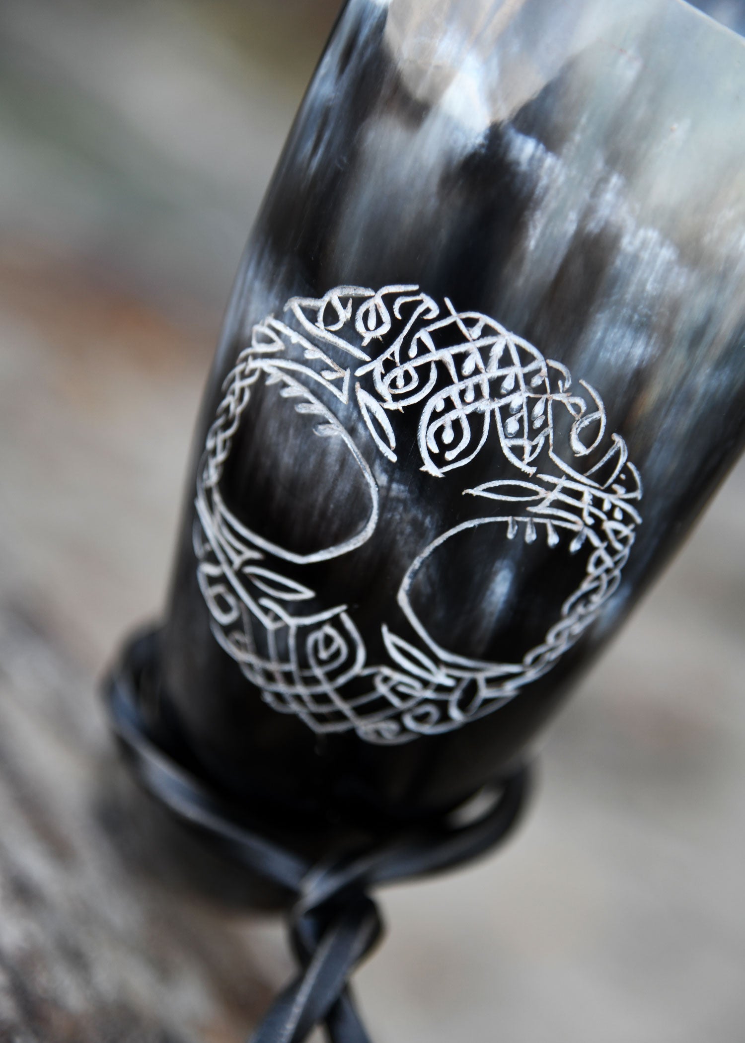 Imagen única de: Cuerno Para Beber Con Soporte - Yggdrasil