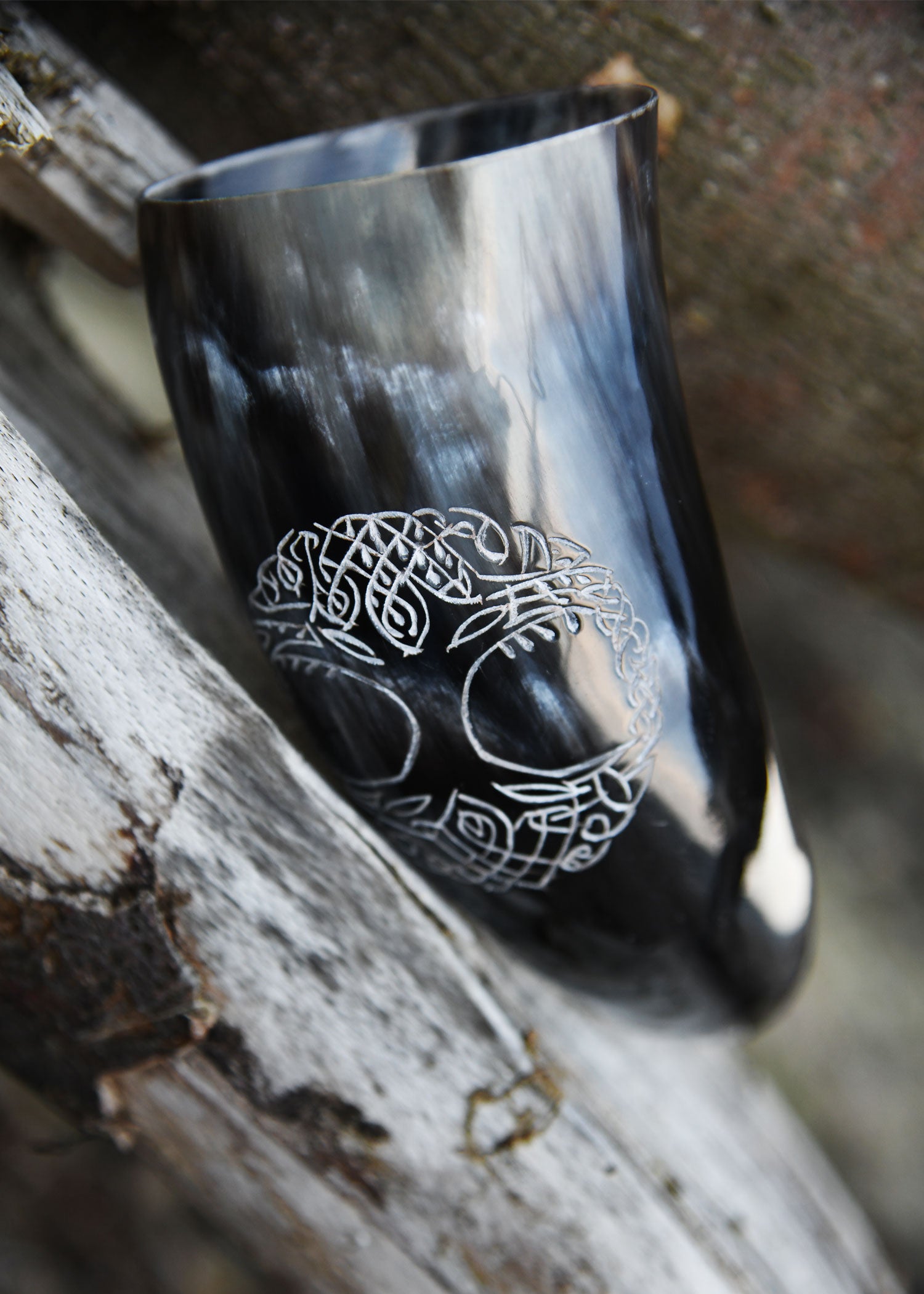 Imagen única de: Cuerno Para Beber Con Soporte - Yggdrasil