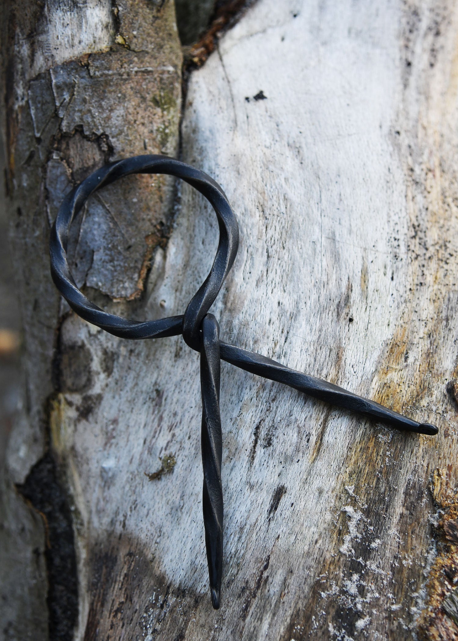 Imagen única de: Cuerno Para Beber Con Soporte - Mjölnir, El Martillo De Thor