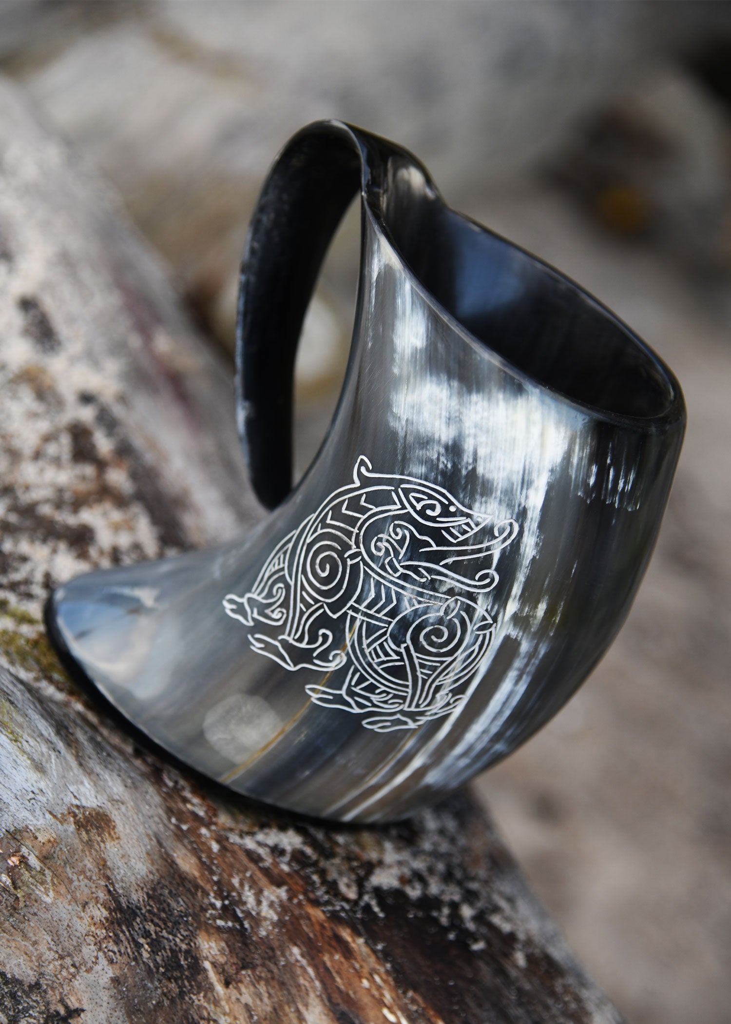 Imagen única de: Jarra Hecha De Cuerno - Dragón