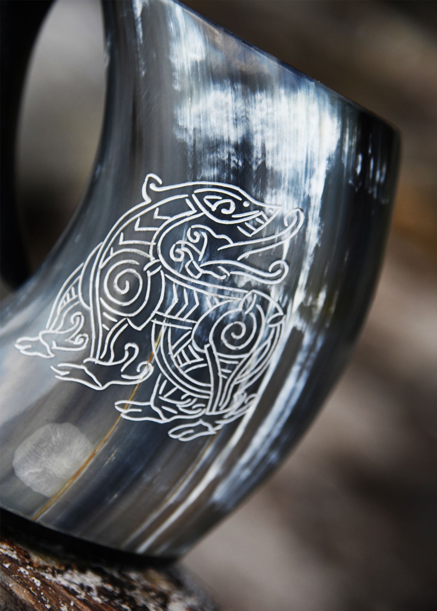 Imagen única de: Jarra Hecha De Cuerno - Dragón