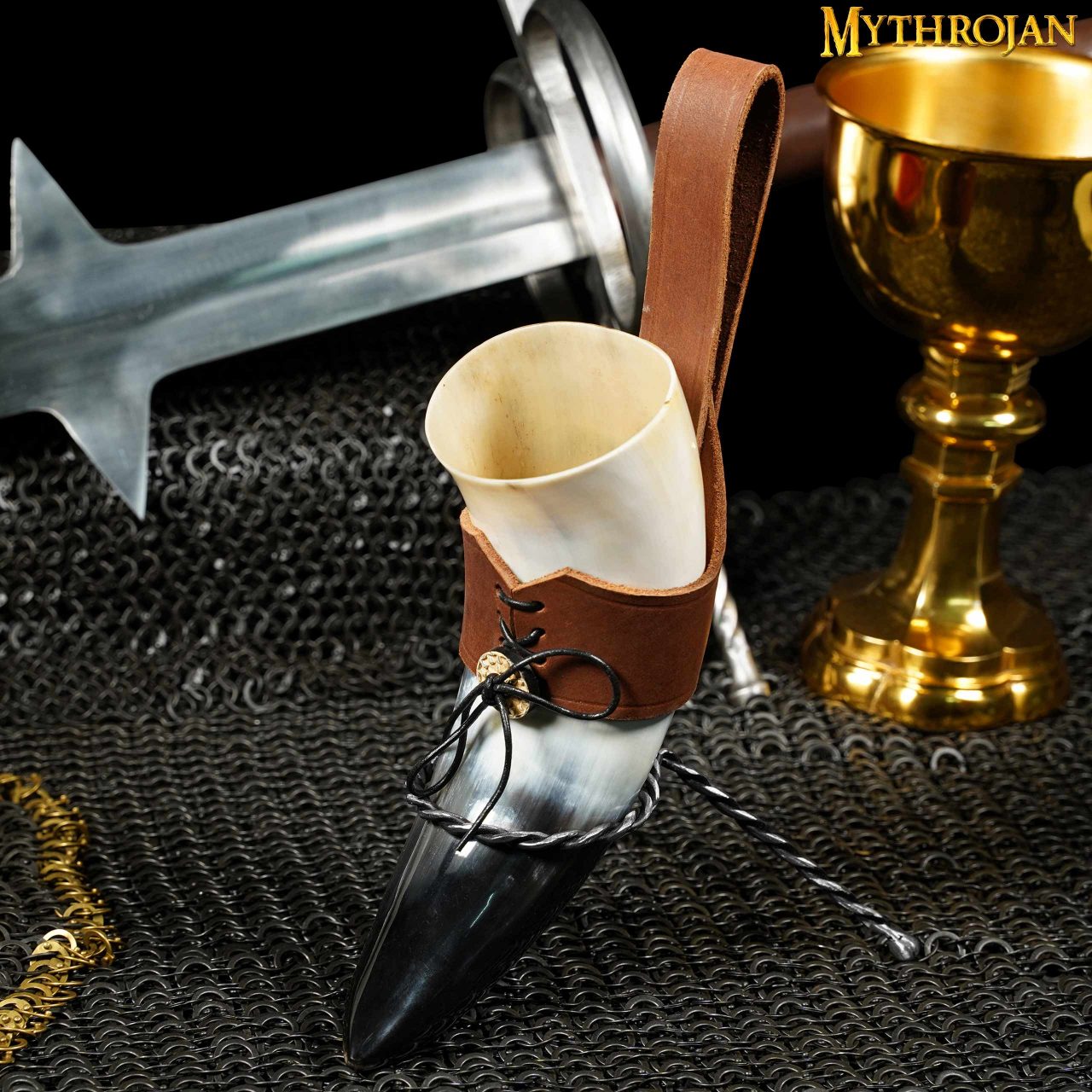 Imagen única de: Mythrojan Cuerno para Beber Forjado a Mano Twisted Rack