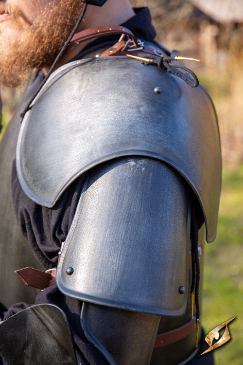 Imagen única de: Hombros De Soldado