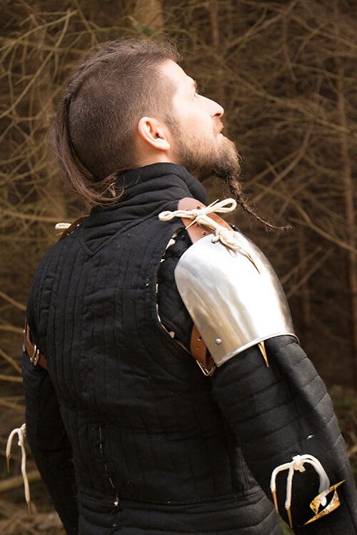 Imagen única de: Hombros De Churburg