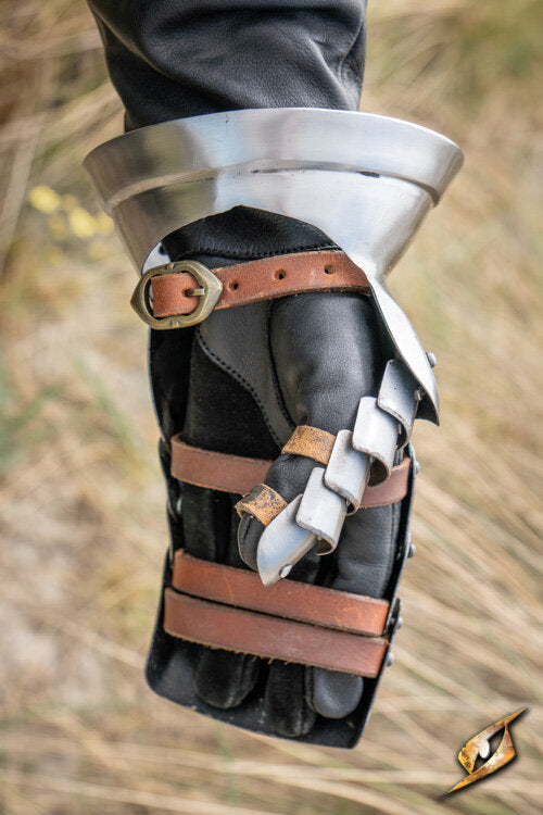 Imagen única de: Manoplas De Acero