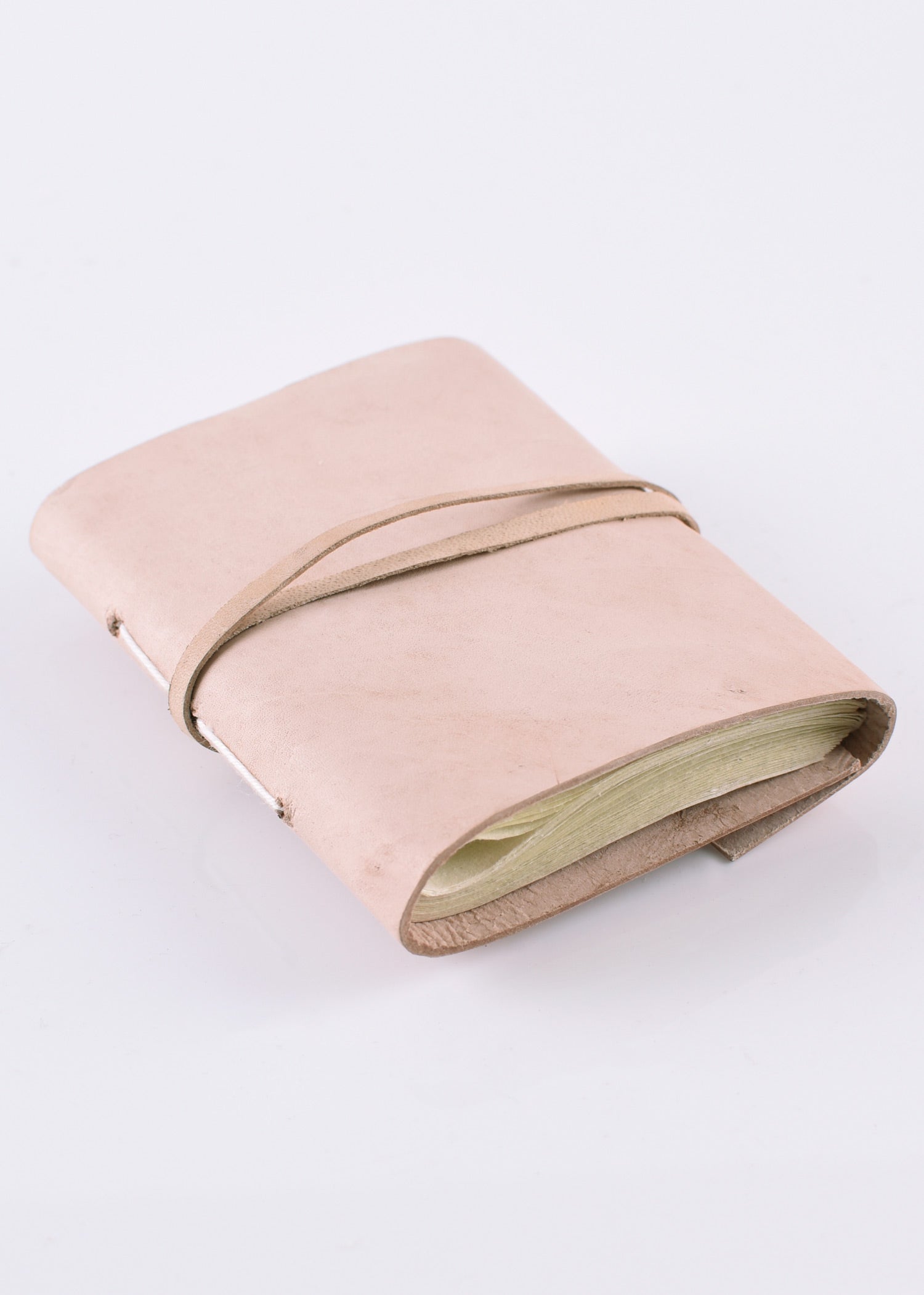 Imagen única de: Cuaderno Pequeño Con Tapa De Piel, Aprox. 80 Páginas.