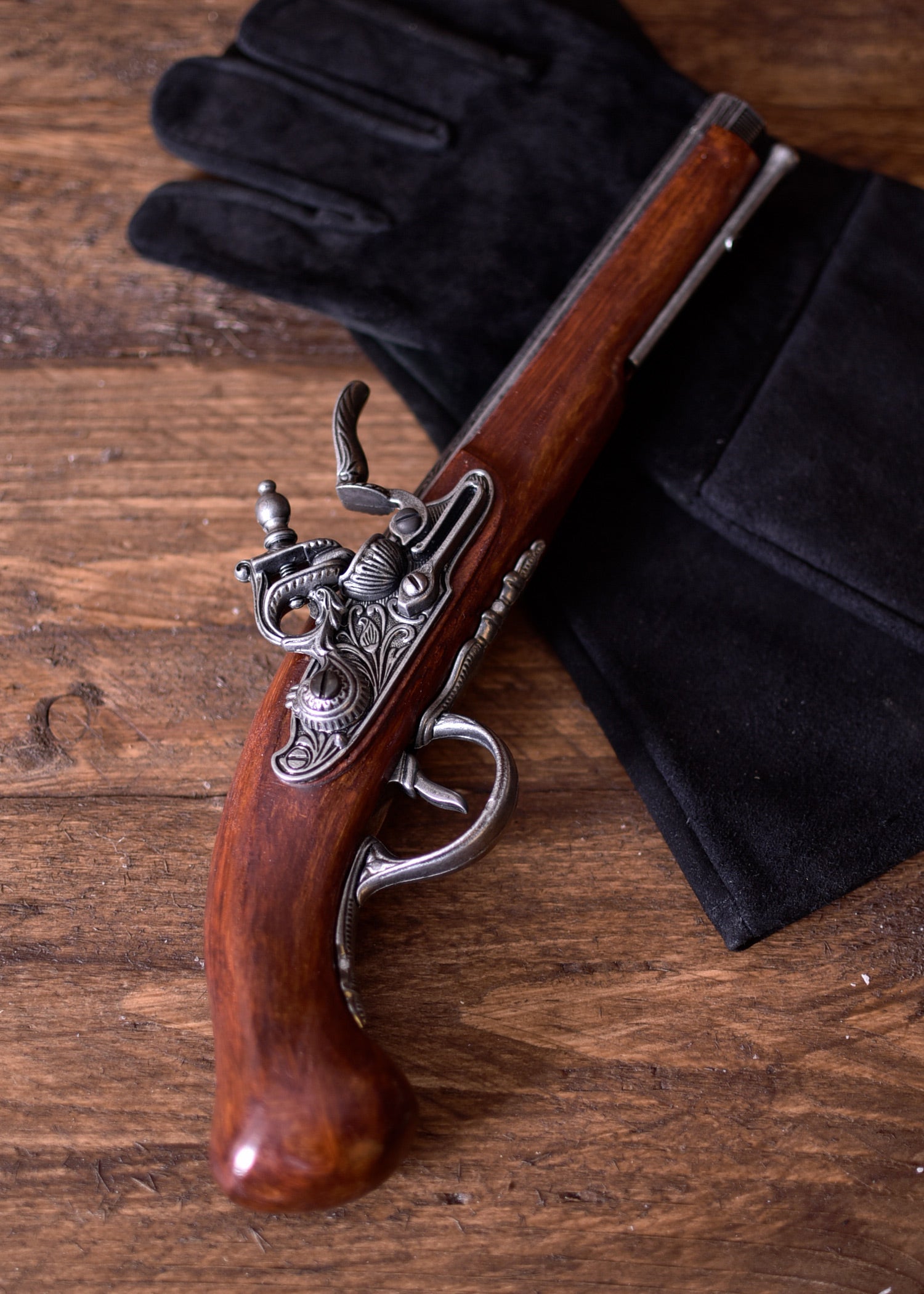 Imagen única de: Pistola De Chispa Francesa, Siglo Xviii, Réplica.