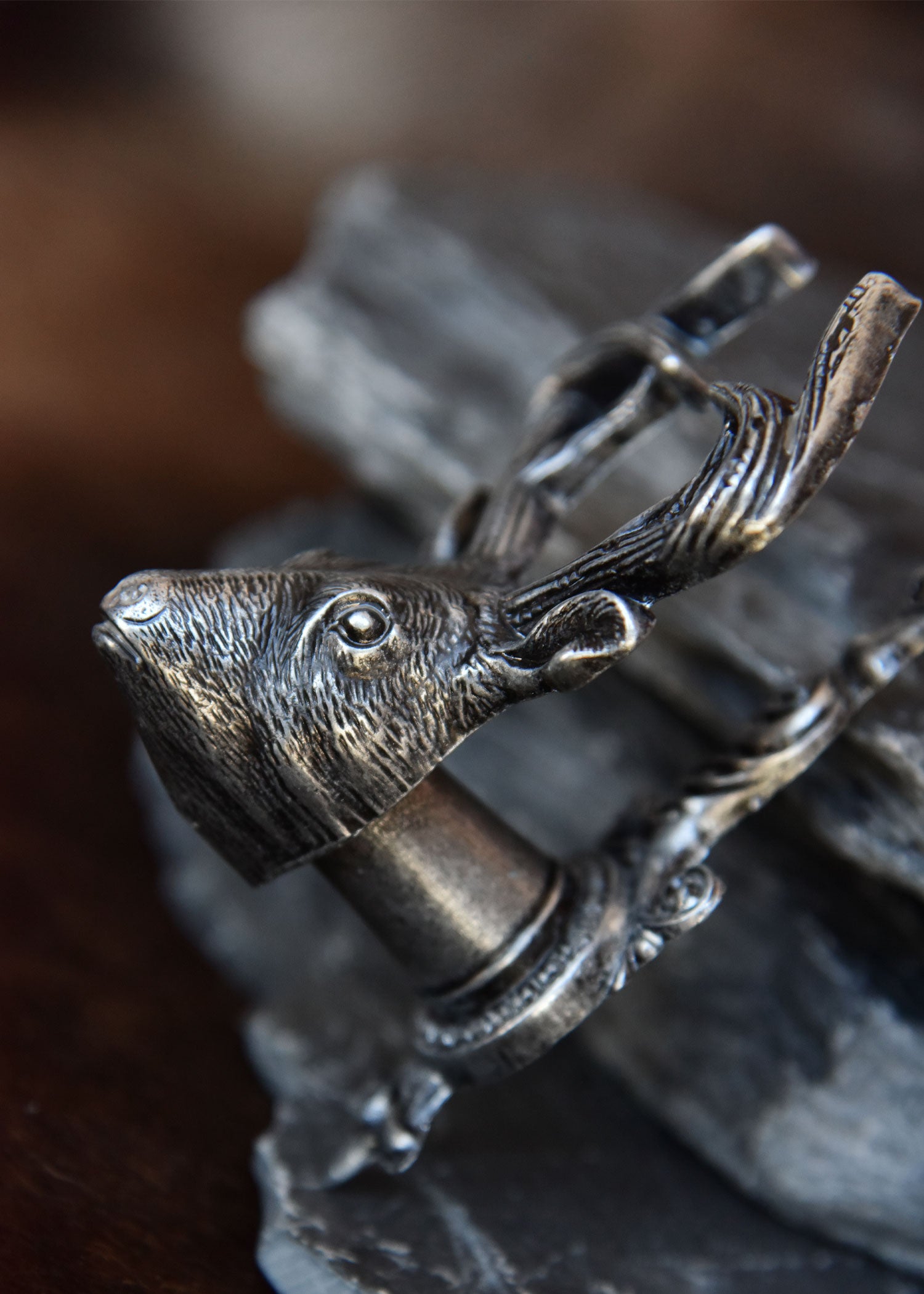 Imagen única de: Soporte De Pared Para Pistola, Cabeza De Ciervo, Juego De 2