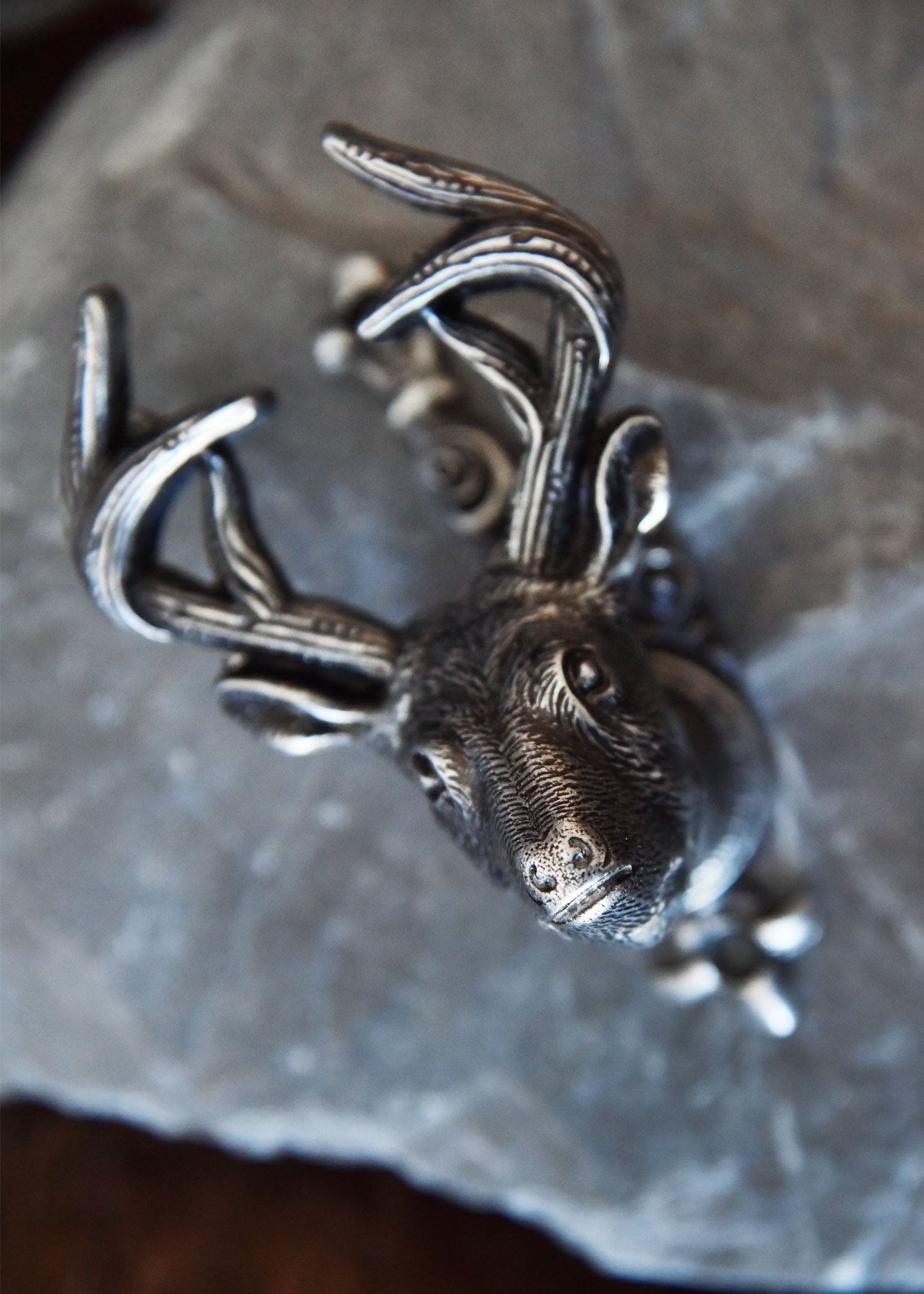 Imagen única de: Soporte De Pared Para Pistola, Cabeza De Ciervo, Juego De 2