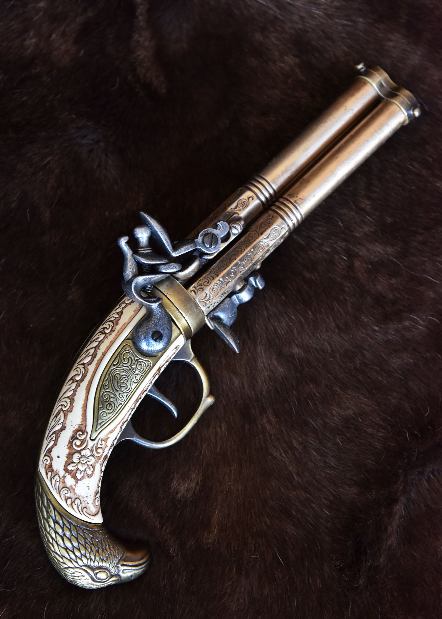 Imagen única de: Pistola De Chispa De Tres Cañones, Augsburgo 1775, Latón, Réplica