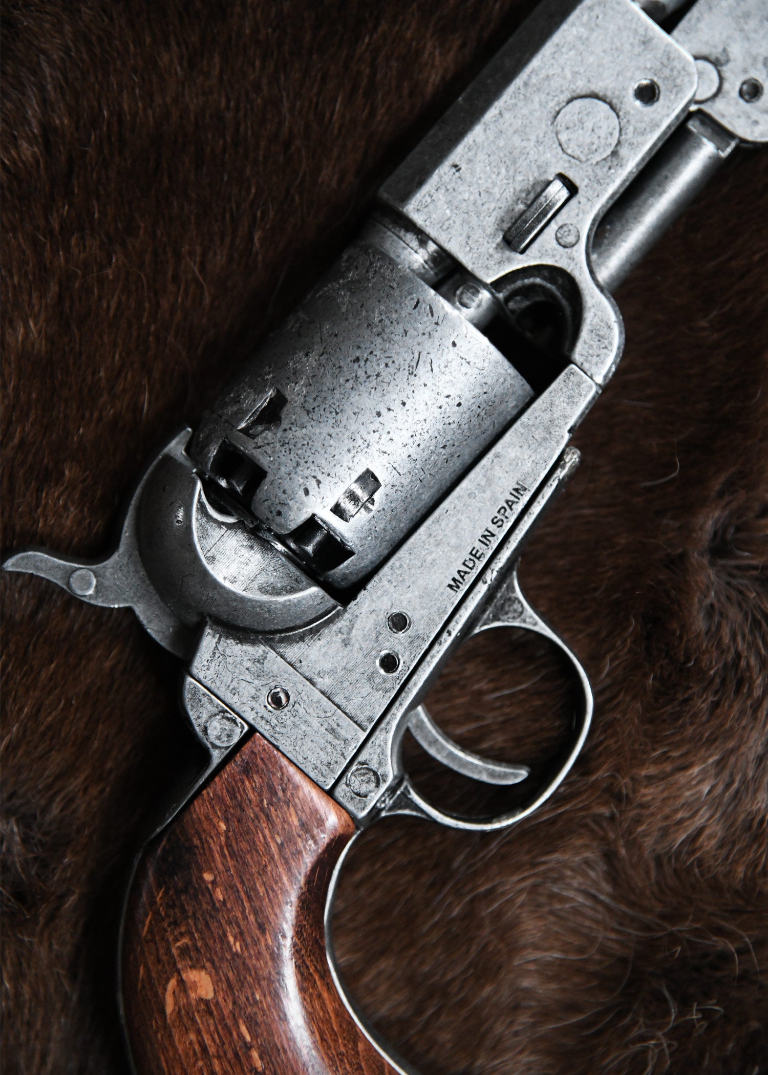 Imagen única de: Revólver De Percusión Colt Navy .36, Modelo Confederado 1862, Gris Viejo, Réplica