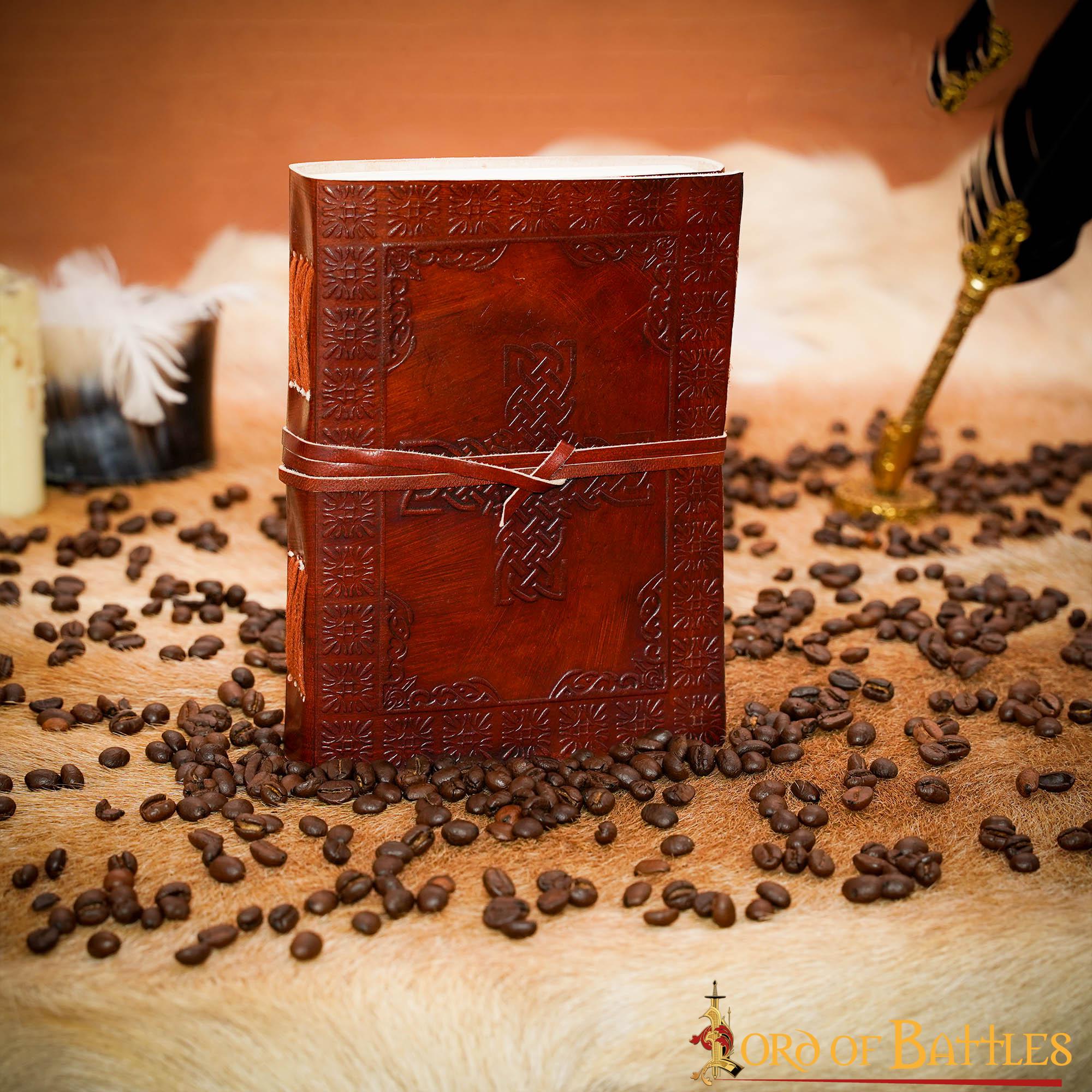 Imagen única de: Diario de Cuero con Cruz Celta y Árbol de la Vida