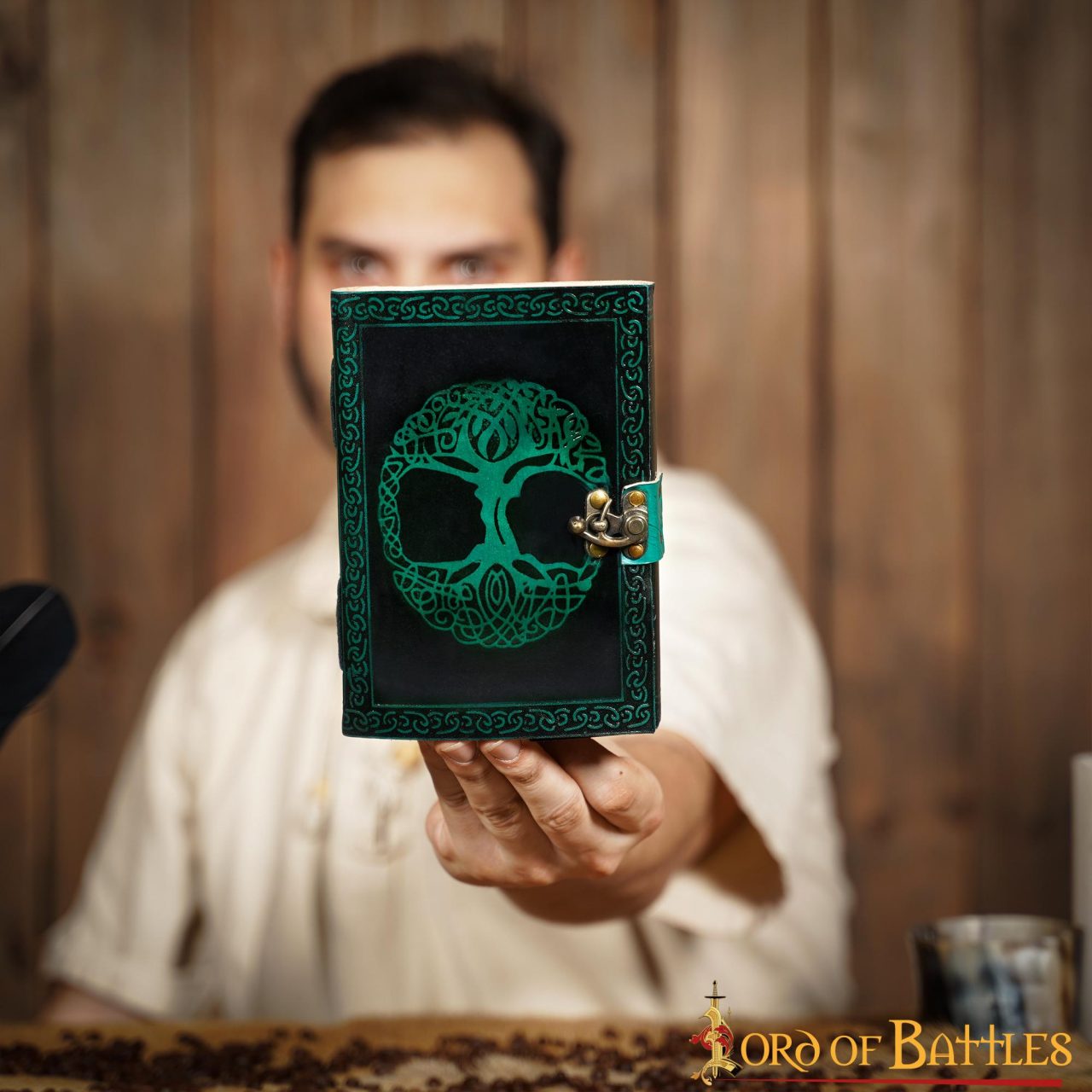 Imagen única de: Diario Medieval Árbol de la Vida Diario de Piel Auténtica Hecho a Mano