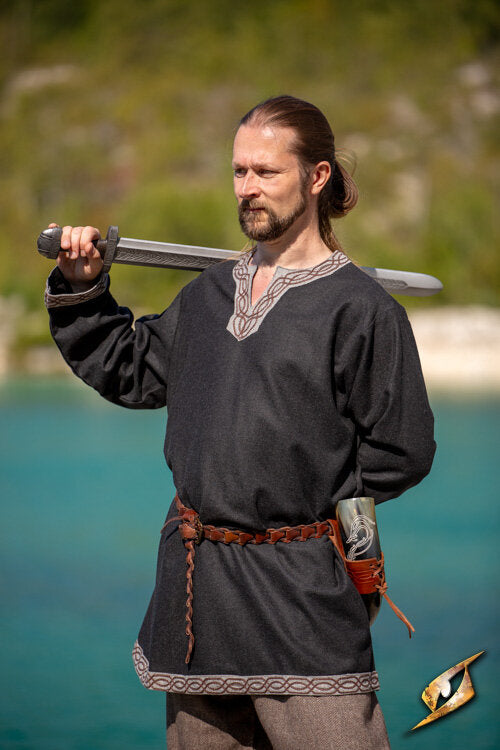 Imagen única de: Túnica Fimbul