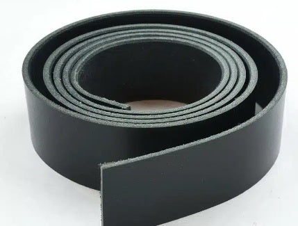 Imagen única de: Cinturón Medieval de Cuero Negro Liso | Cinturón de Bricolaje con Hebilla para Estilos Históricos