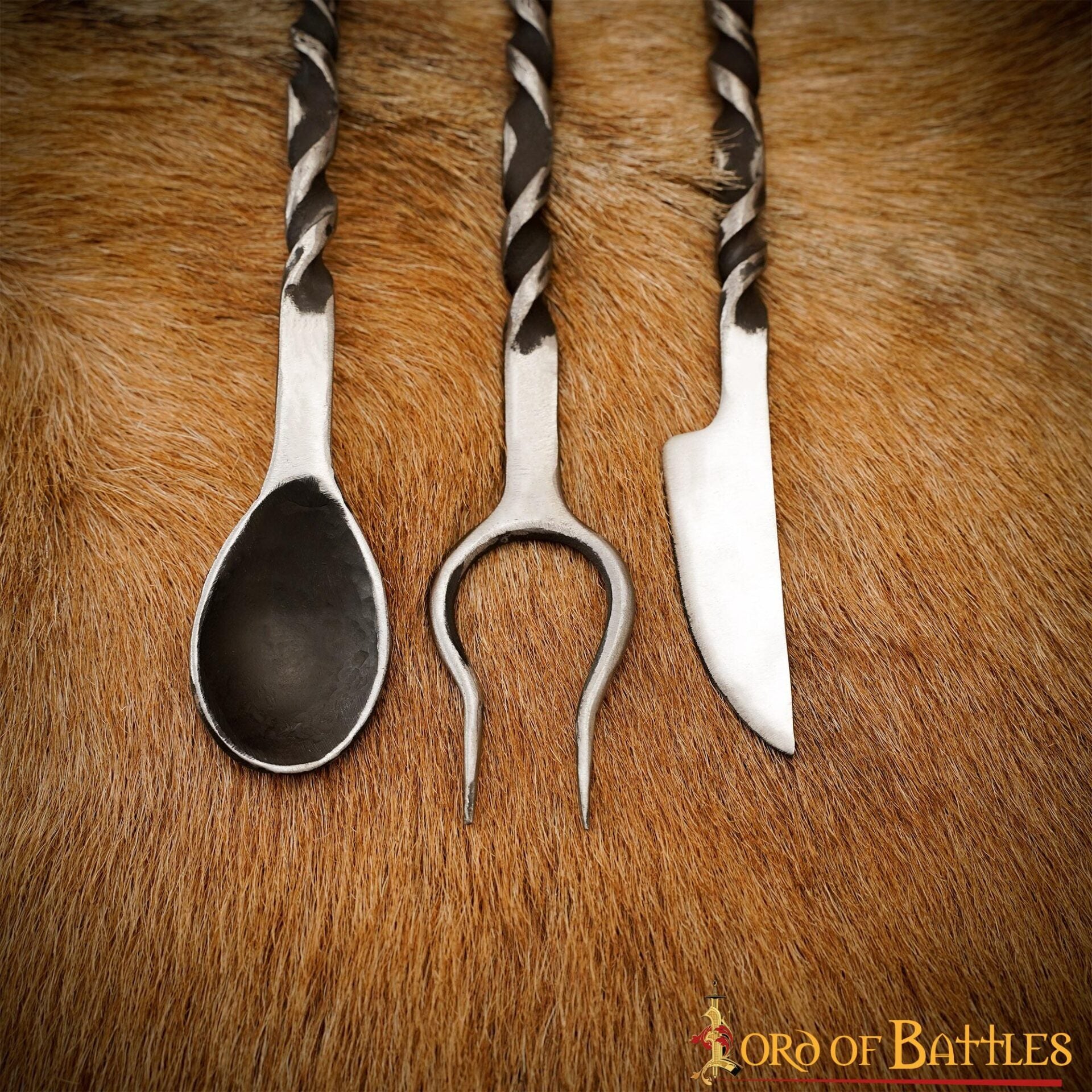 Imagen única de: Juego de Cubiertos Rústicos Forjados a Mano