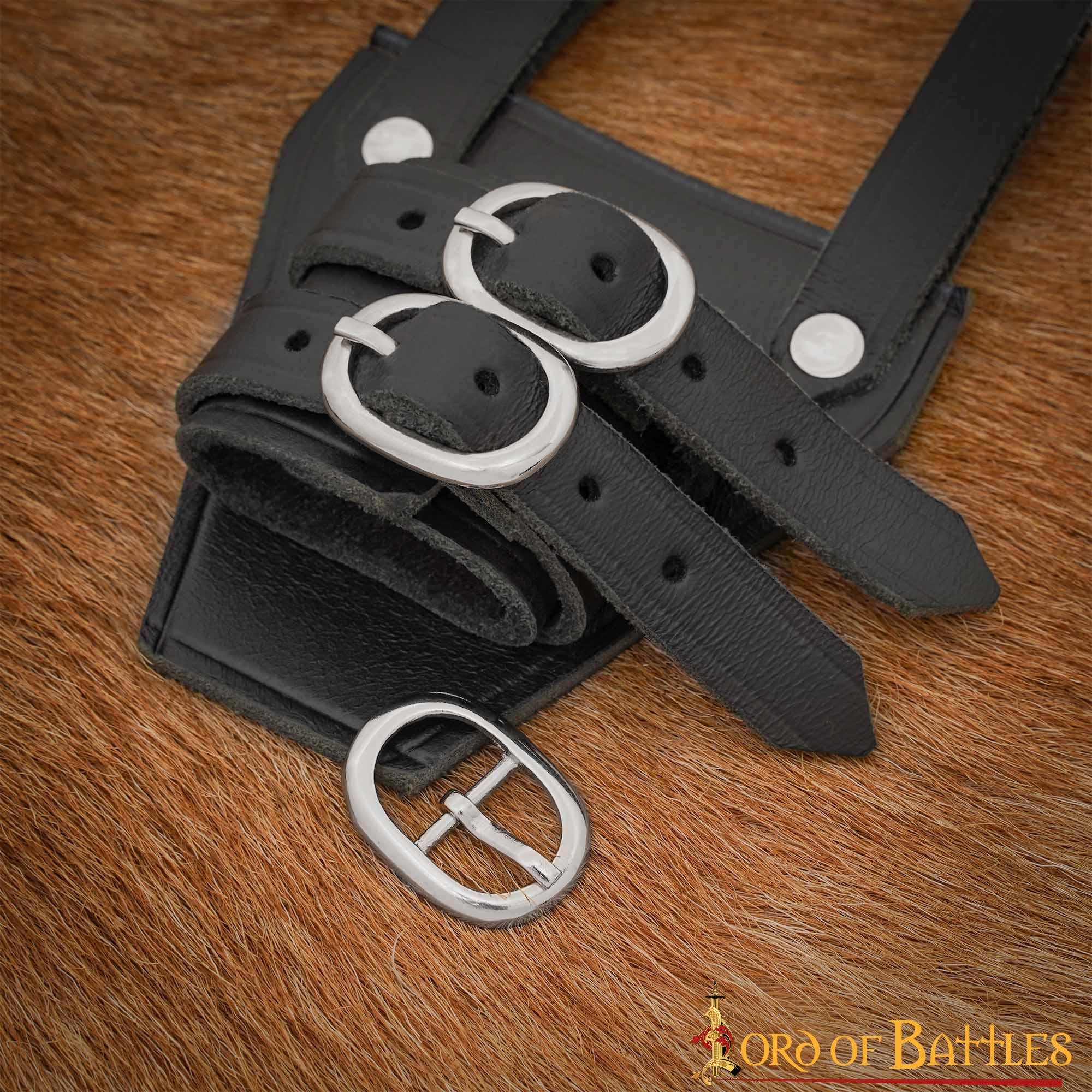 Imagen única de: Hebillas Ovaladas Niqueladas de Inspiración Medieval - Juego de 3 Hebillas de Acero Acabadas a Mano