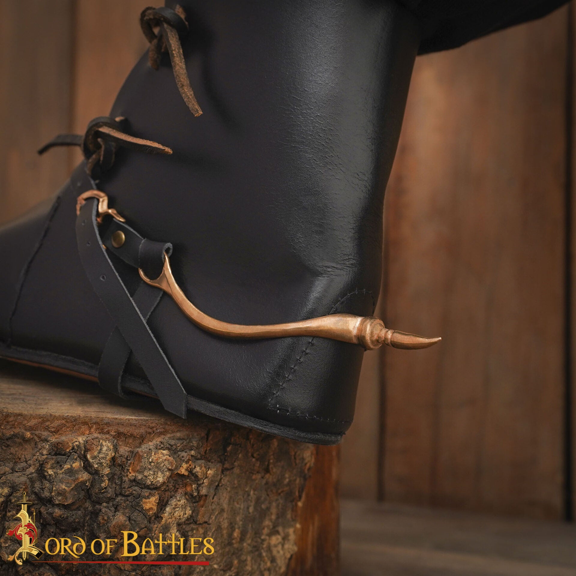 Imagen única de: Espuelas Medievales del Siglo Xiii-xv de Bronce Fundido a la Cera Perdida con Correas de Cuero