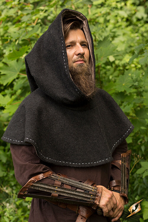 Imagen única de: Capucha - Medieval