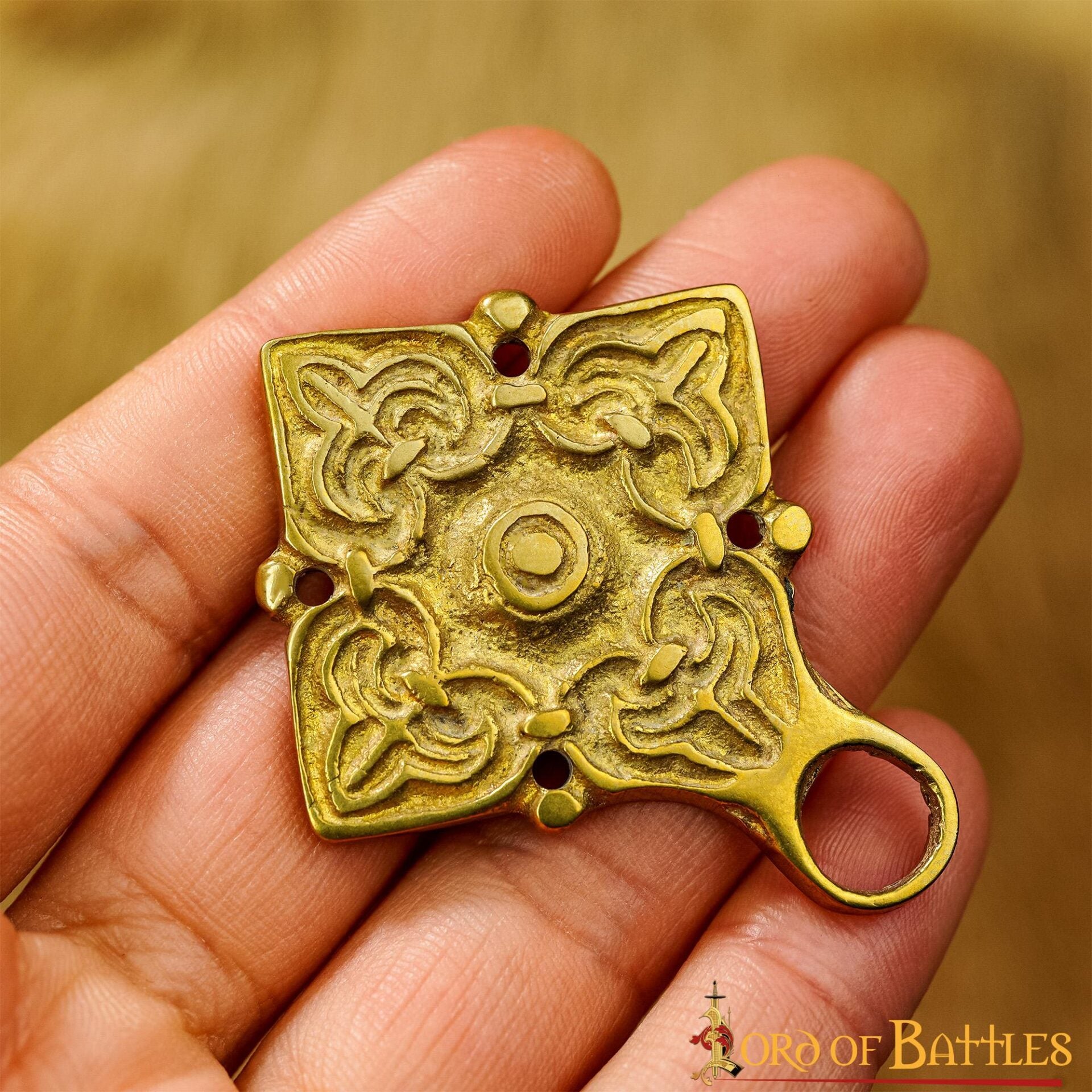 Imagen única de: Broche de Latón Fundido para Caftán o Capa Vikinga / Rusa Histórica