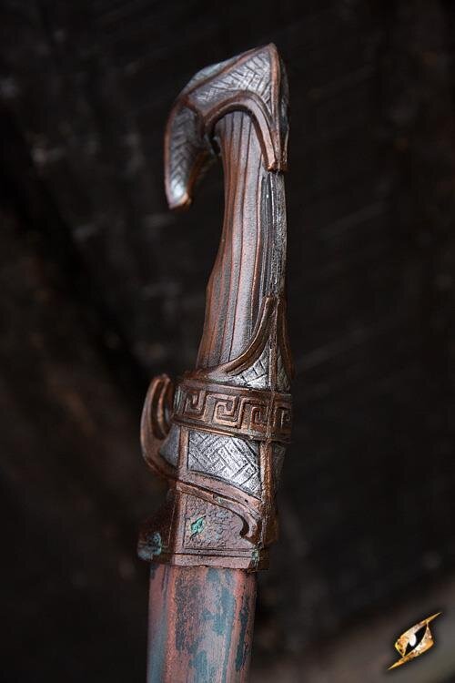 Imagen única de: Falcata Desgastada Por La Batalla