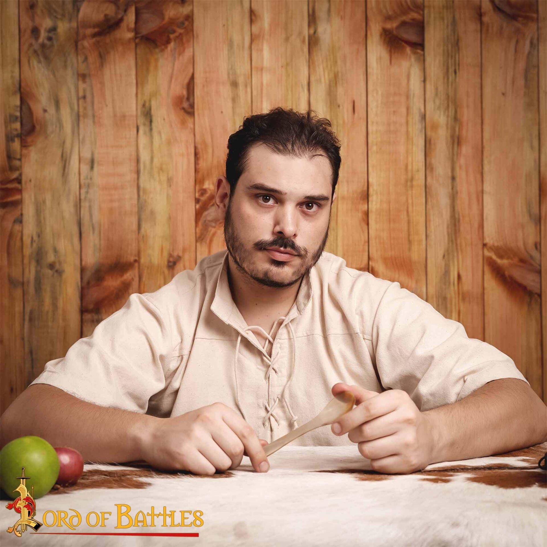 Imagen única de: Juego de 2 Cucharas Medievales de Cuerno de Buey Auténtico