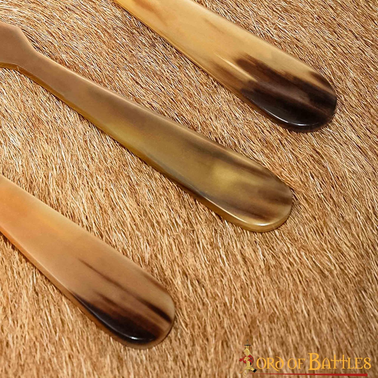 Imagen única de: Juego de Cubiertos Medievales de Cuerno - Cuchara, Tenedor y Cuchillo Tallados a Mano