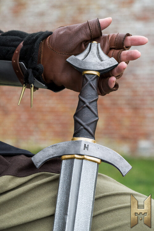 Imagen única de: Armando Espada Oro