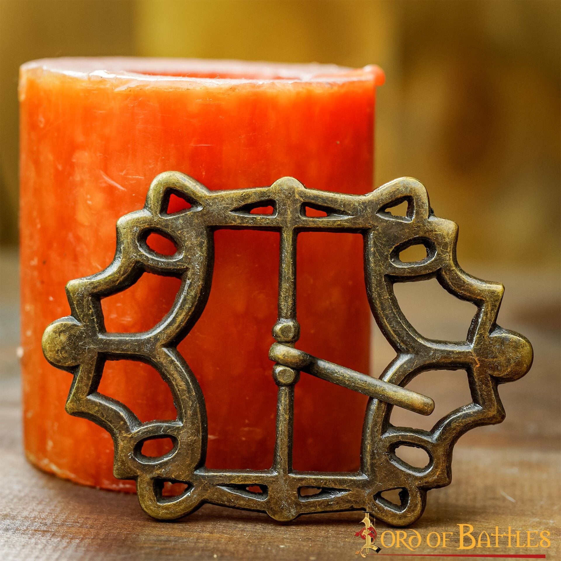 Imagen única de: Cinturón Medieval de Latón Hebilla Gótica - Acabado Latón Antiguo