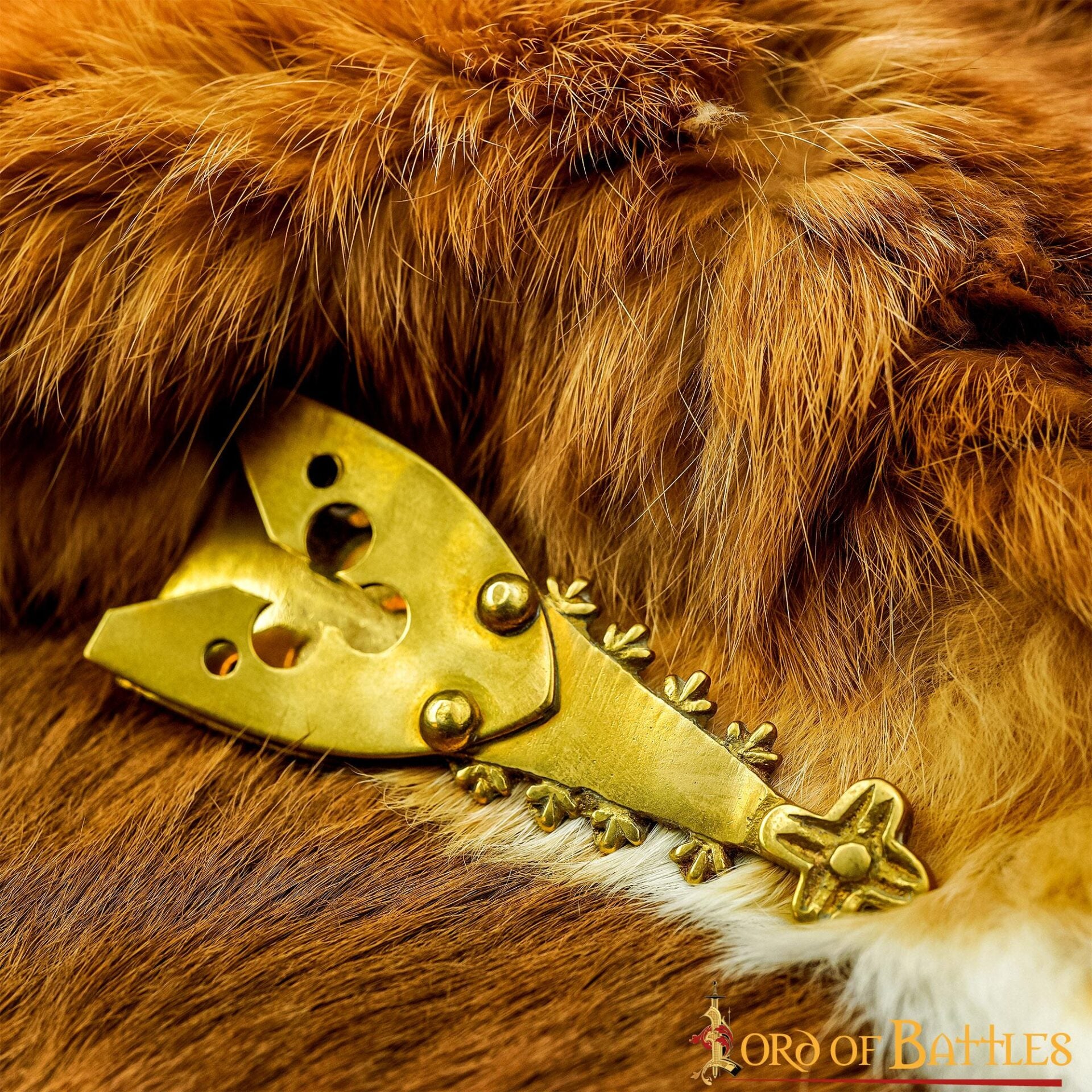 Chape de Cinturón de Latón Renacentista con Motivo Trébol - Guarnición Medieval para Cinturón - Imagen 14