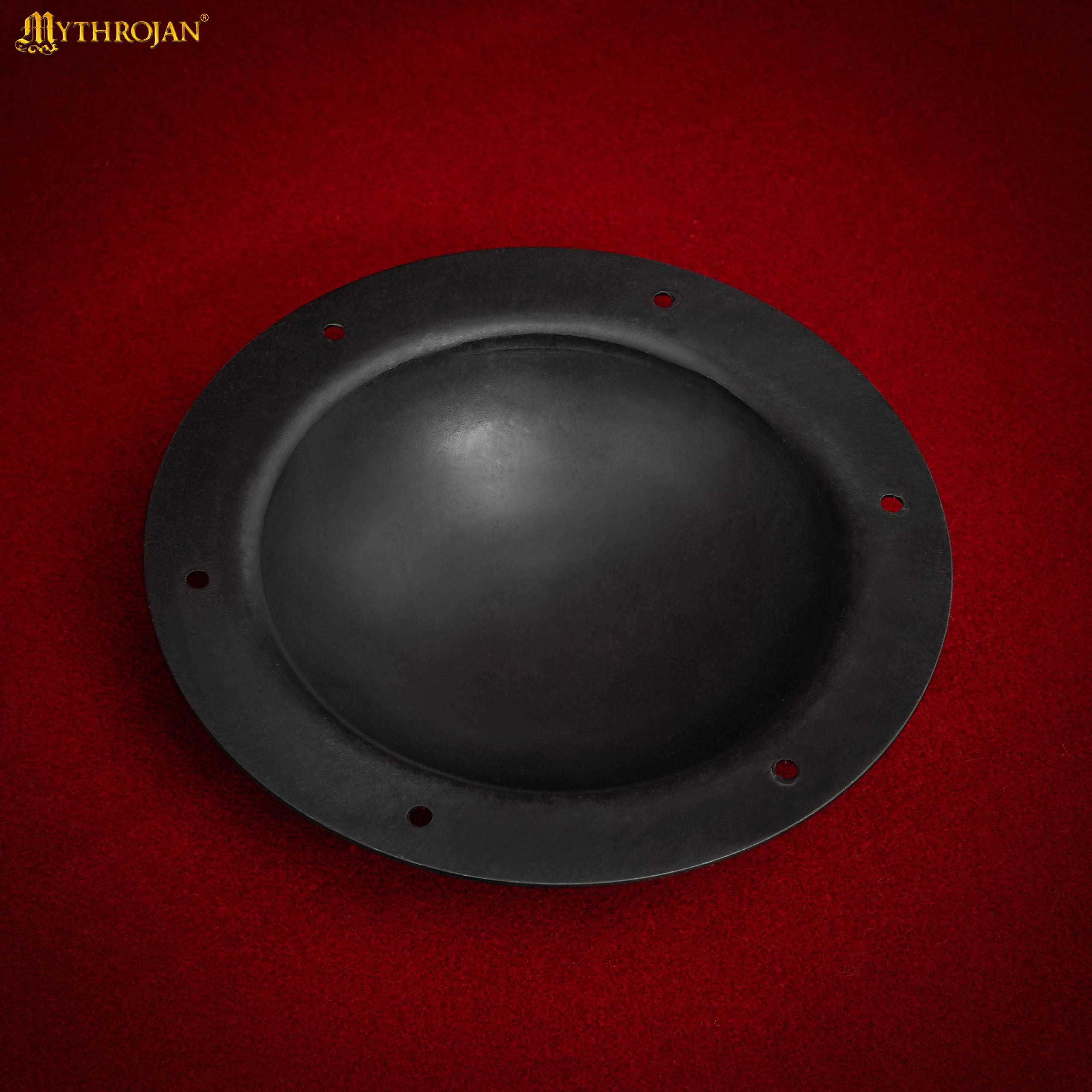 Imagen única de: Escudo Umbo Forjado a Mano con Remaches | Acabado en Acero Bruto Envejecido