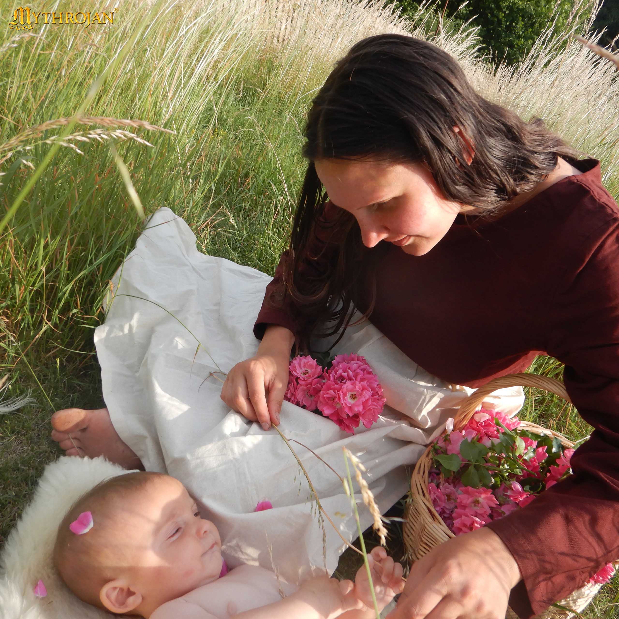 Imagen única de: Mythrojan Medieval Ecru Delantal: Ideal para Cocinar Hornear, Feria del Renacimiento, Recreación, Larp, Cosplay Rendimiento, Maid Traje, Retro Cintura Delantales para Mujeres, Niñas, Camarera