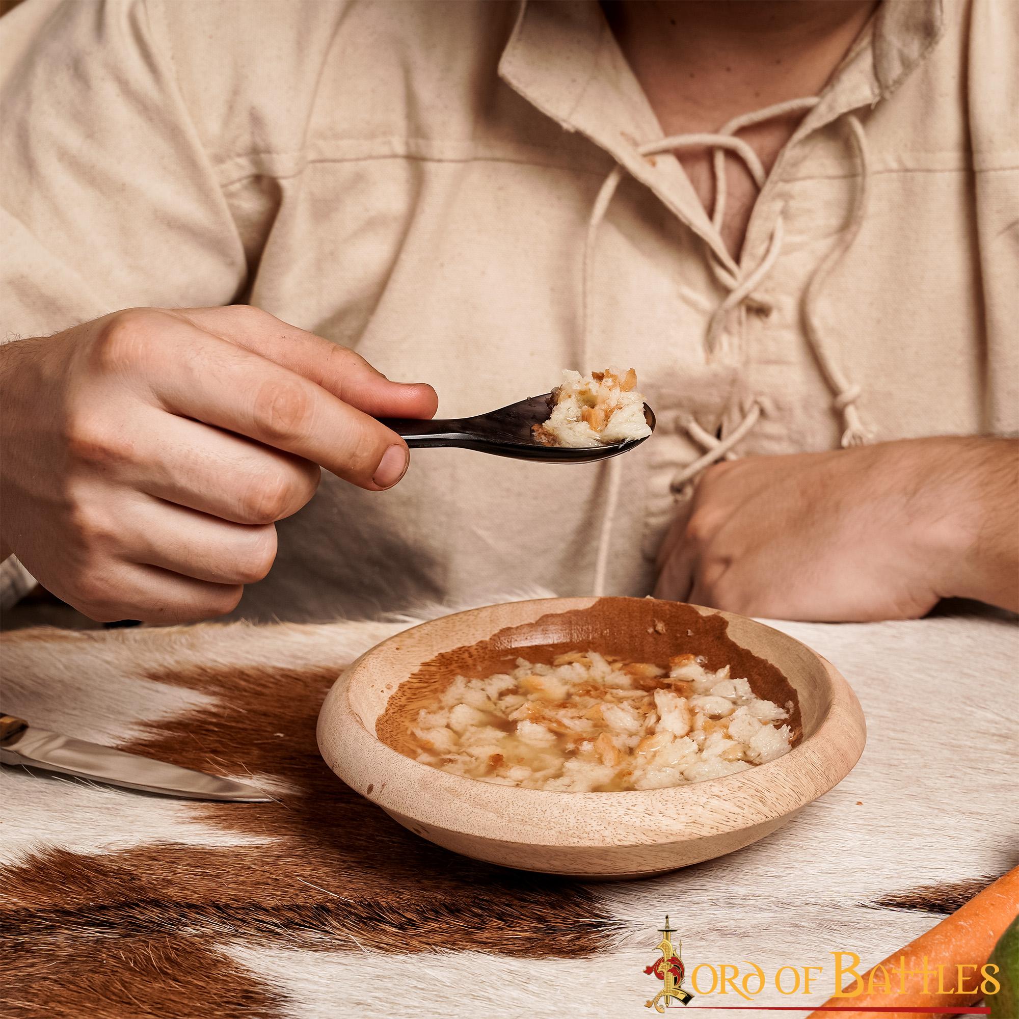 Imagen única de: Viking Feast Tazón Ancho de Madera Hecho a Mano Cubiertos Útiles de Madera Dura