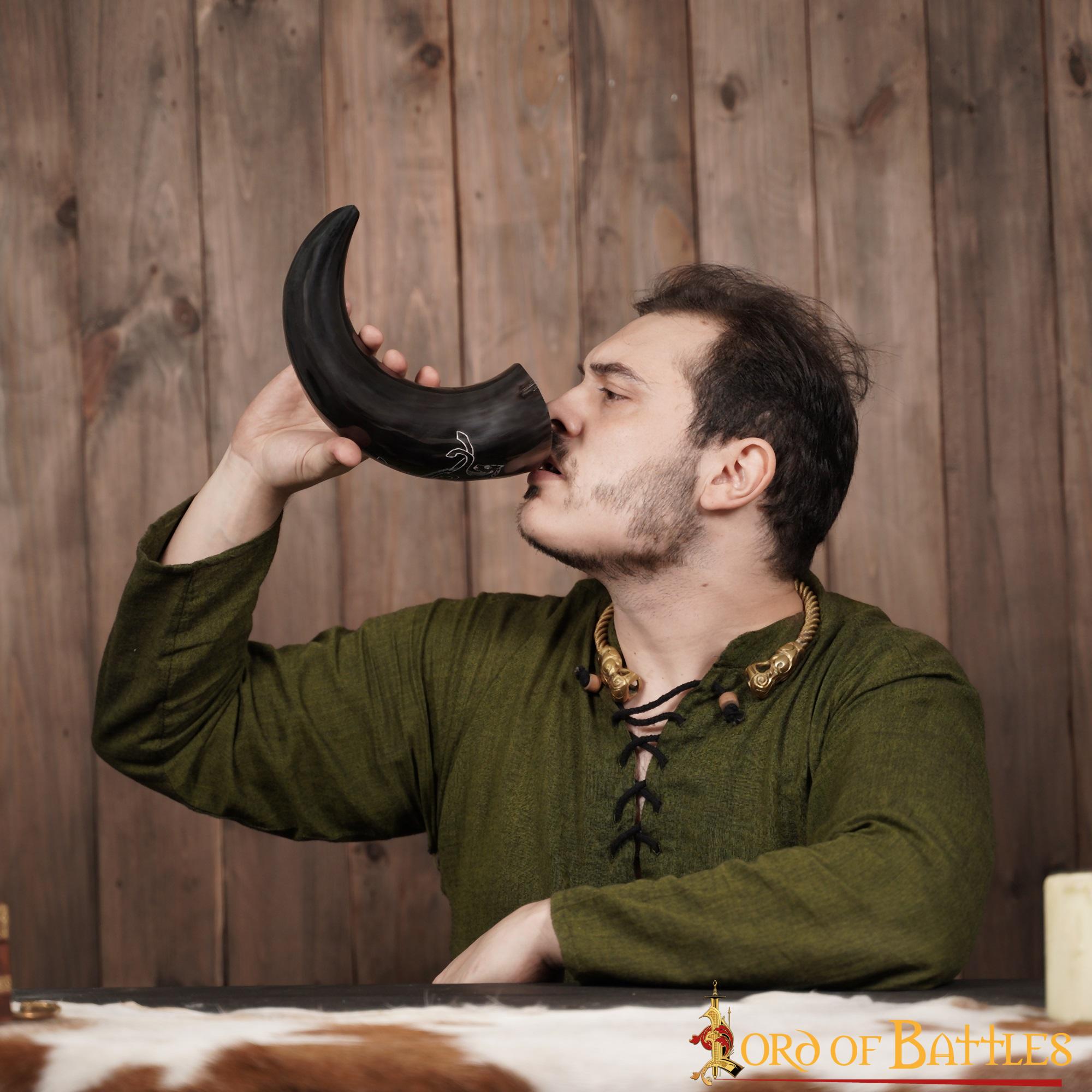Imagen única de: Viking Drinking Horn 400 - 500 Ml Cuerno de Buey Auténtico Hecho a Mano